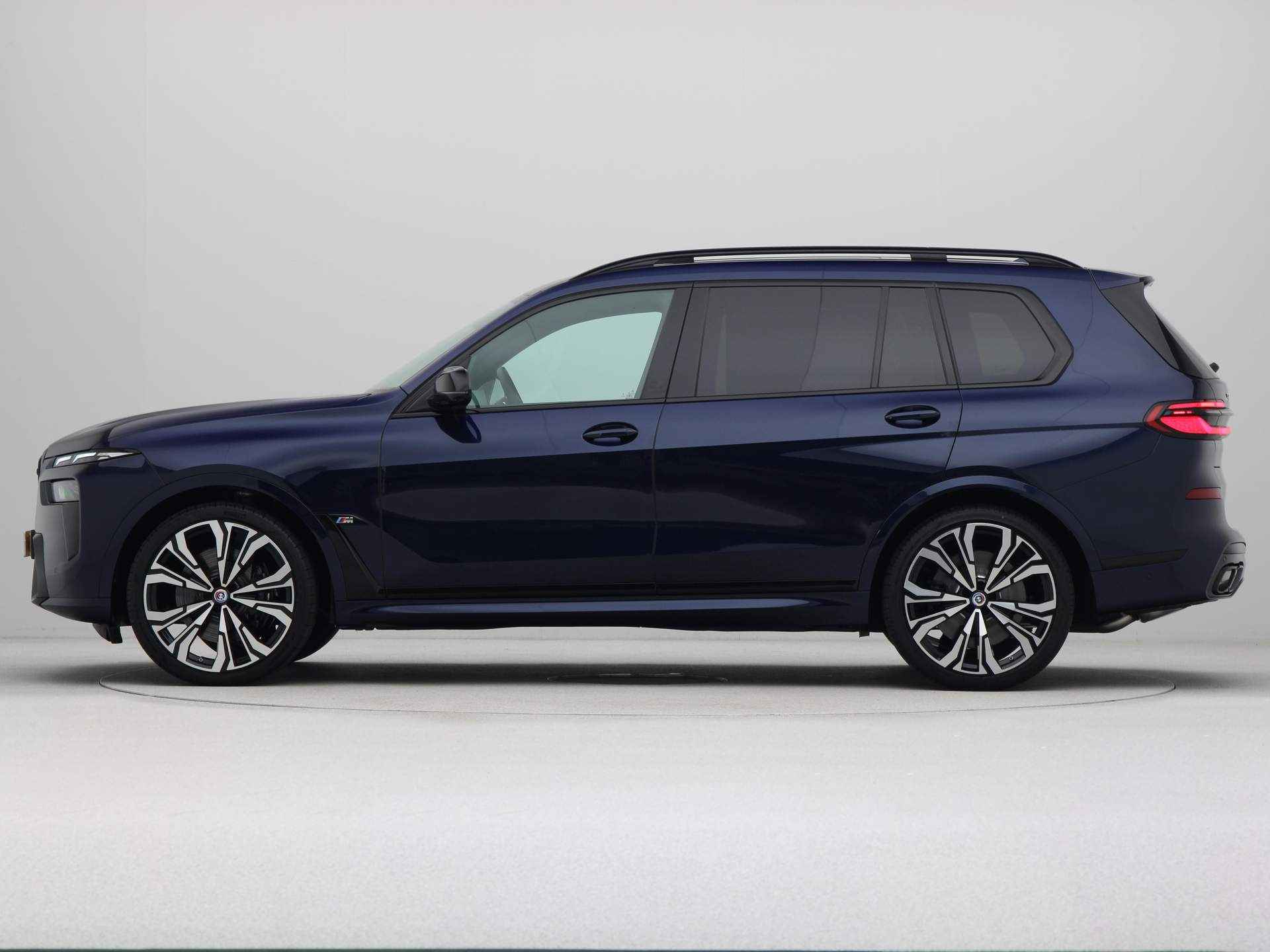 BMW X7 M60i xDrive - 13/28