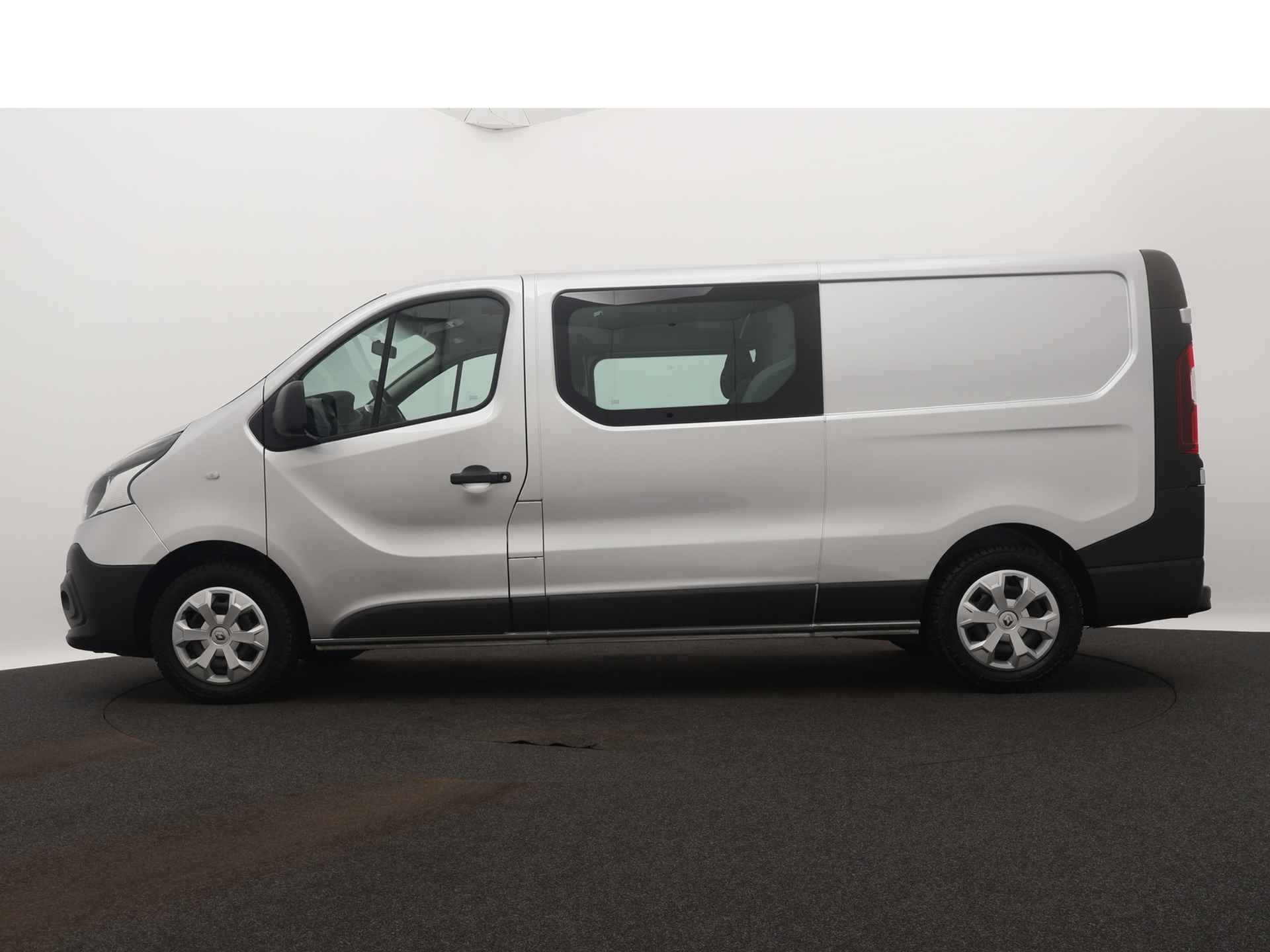 Renault Trafic dCi T29 L2H1 Comfort DC DUBBEL CABINE / NAVI / PARKEER SENSOREN - 2/31