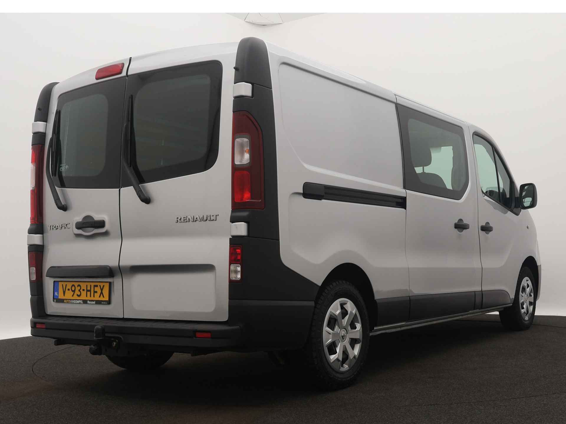 Renault Trafic dCi T29 L2H1 Comfort DC DUBBEL CABINE / NAVI / PARKEER SENSOREN - 5/31