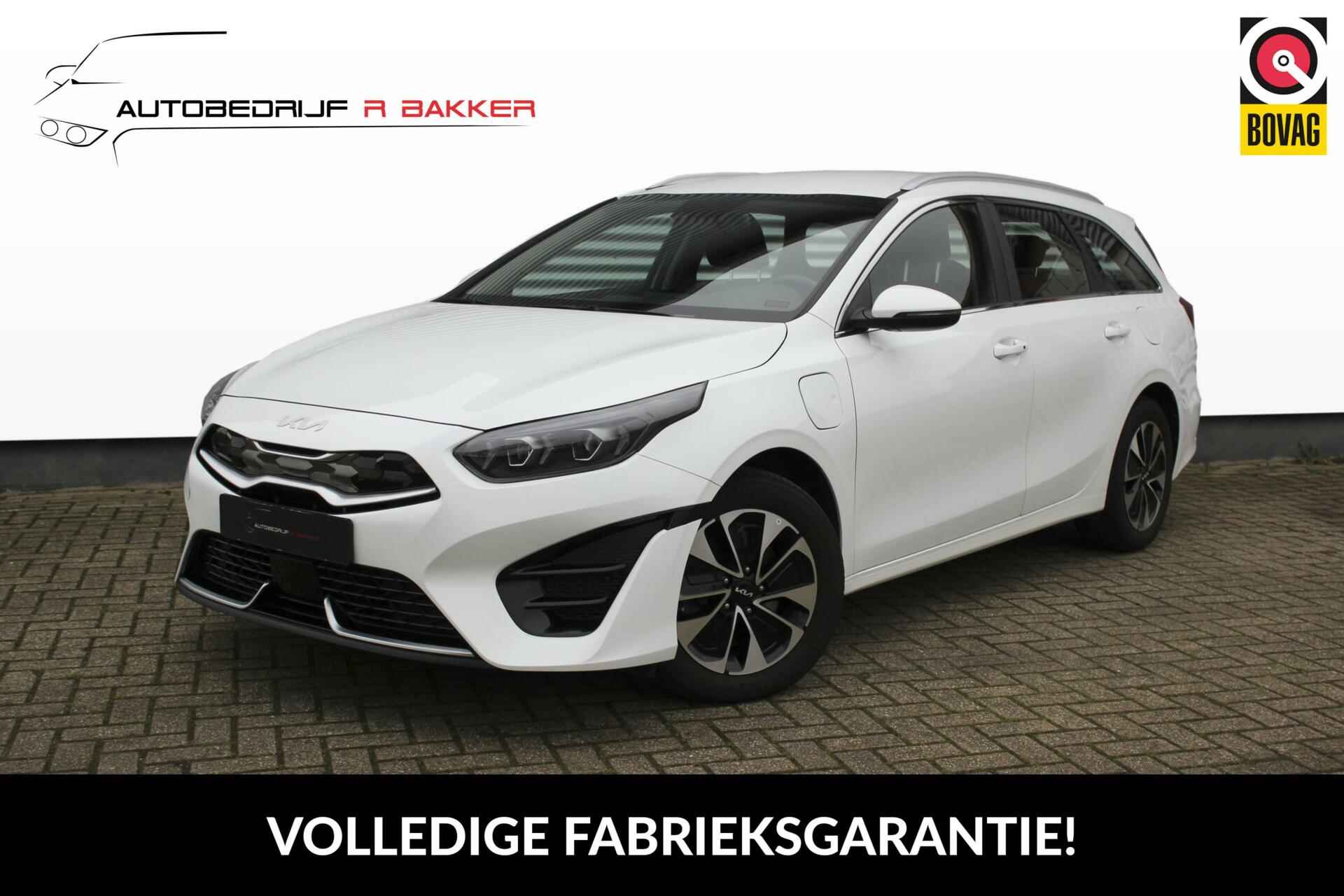 Kia Ceed Sportswagon 1.6 GDI PHEV Vision // Nieuwstaat - Volledige KIA Garantie - Afneembare Trekhaak - Navigatie - Camera - Adap. Cruise control - 1/32