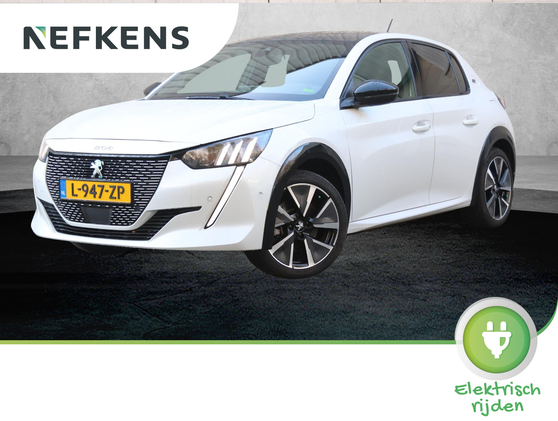 Peugeot e-208 EV GT Pack 50 kWh 3-fase | 1ste eigenaar | NL Auto! | Alcantara | Glazendak | Achteruitrijcamera | Navigatie | AppleCarPlay