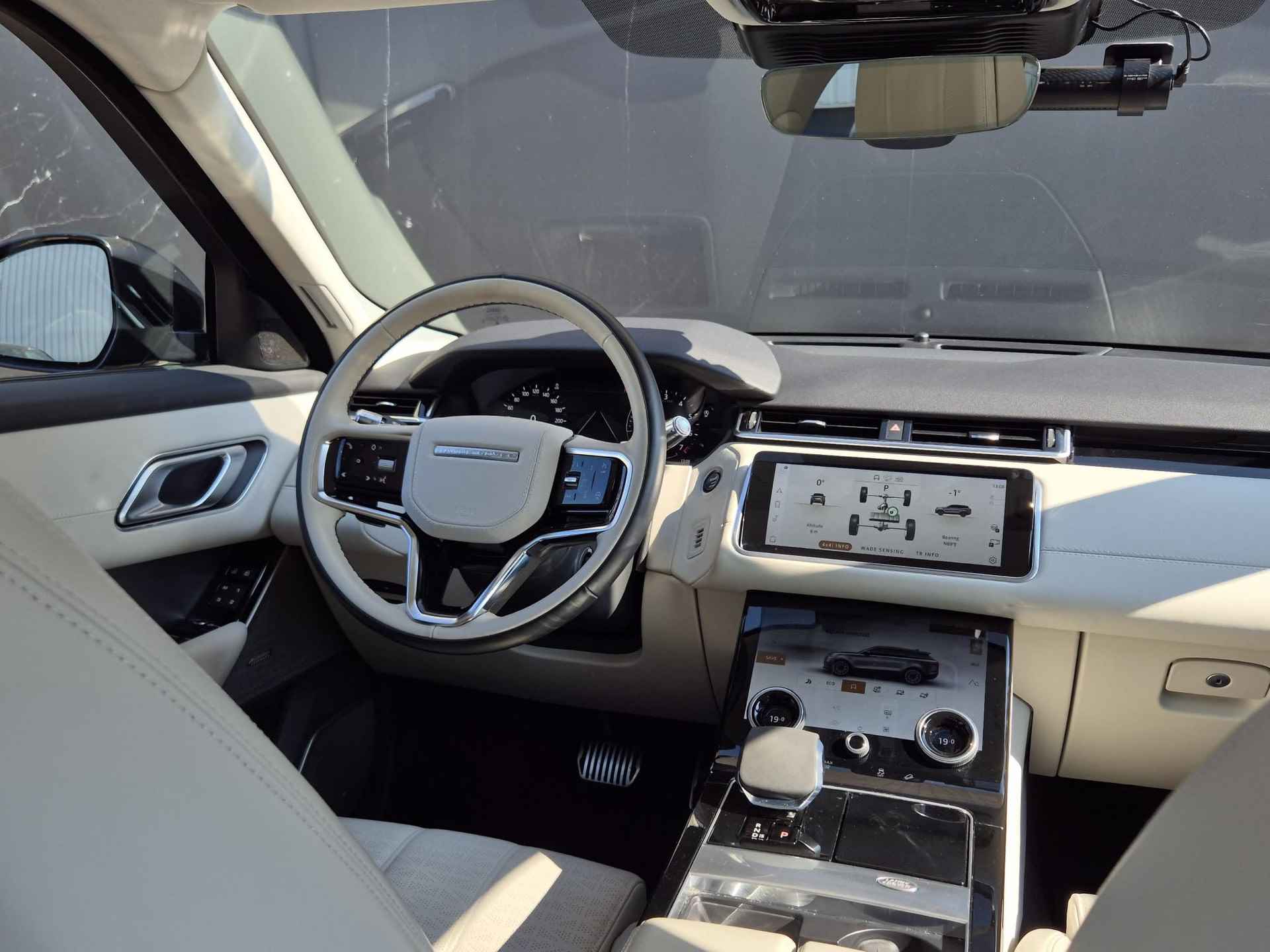 Land Rover Range Rover Velar 2.0 P400e R-Dynamic HSE | 300PK | Meridian Soundsysteem | Panorama Dak | 360 °  Camera | Head-up Display | - 23/38