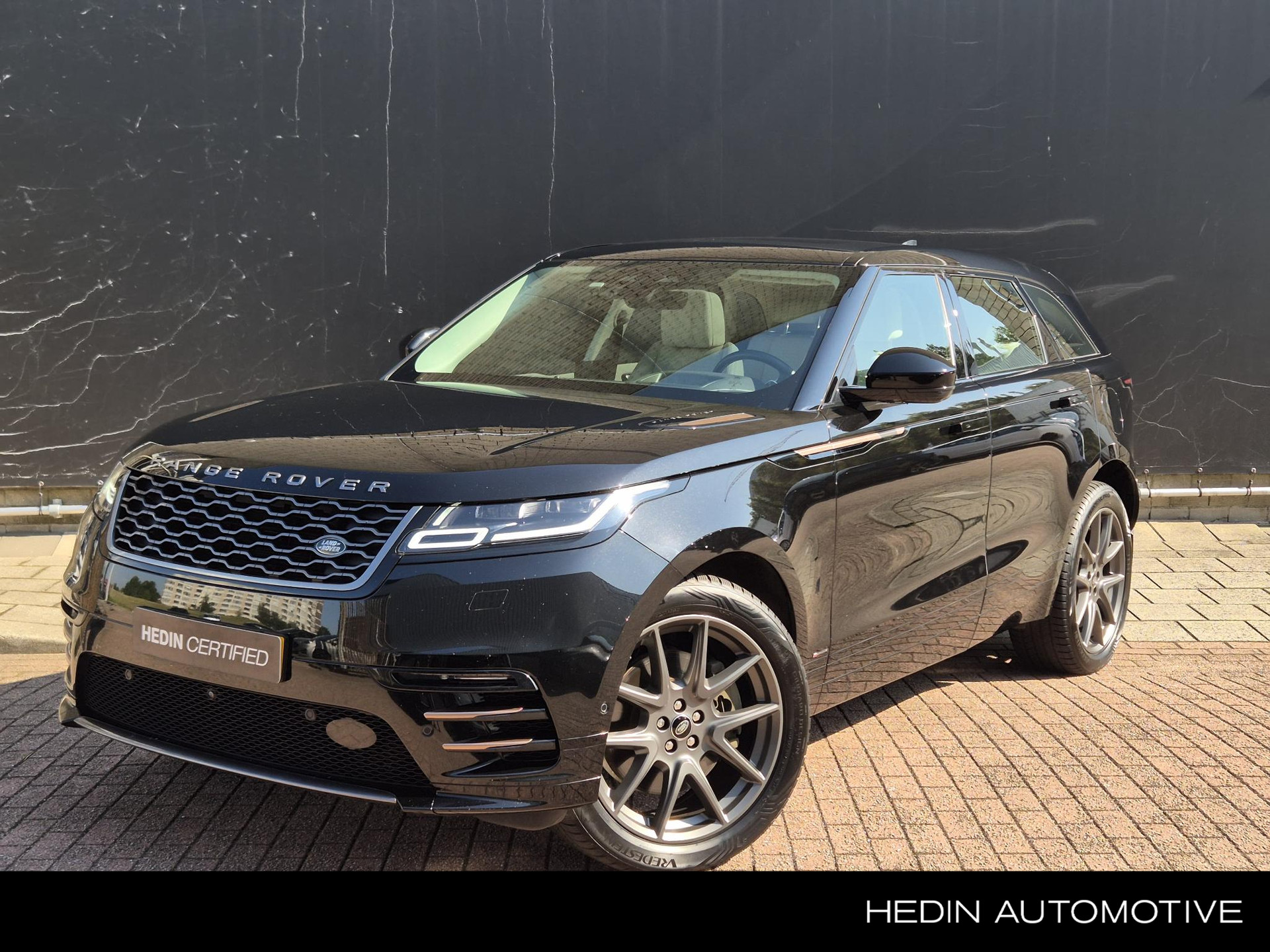 Land Rover Range Rover Velar 2.0 P400e R-Dynamic HSE | 300PK | Meridian Soundsysteem | Panorama Dak | 360 °  Camera | Head-up Display |