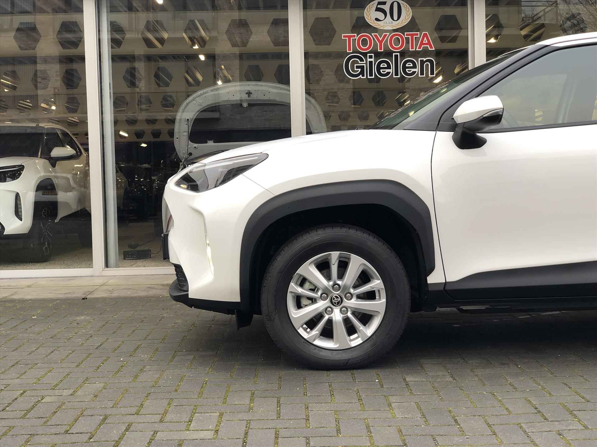 Toyota Yaris Cross 1.5 Hybrid Active | Apple CarPlay/Android Auto, Lichtmetalen velgen, Parkeercamera, Adaptive cruise control - 8/34