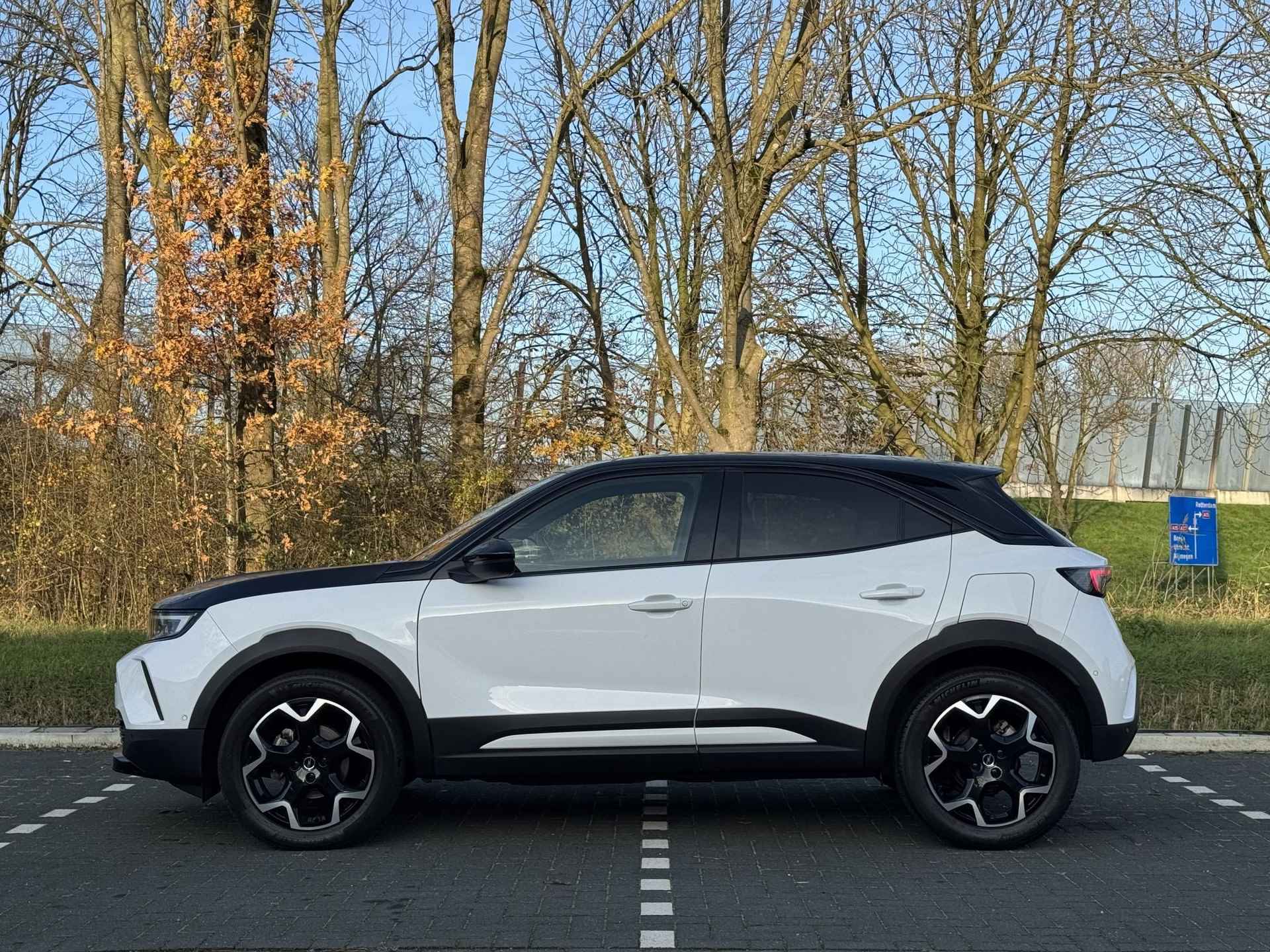 Opel Mokka 1.2 Turbo 130 pk Ultimate+ |LED MATRIX|LEDER|NAVI PRO|STOELVERWARMING|ISOFIX|ACHTERUITRIJCAMERA| - 3/42