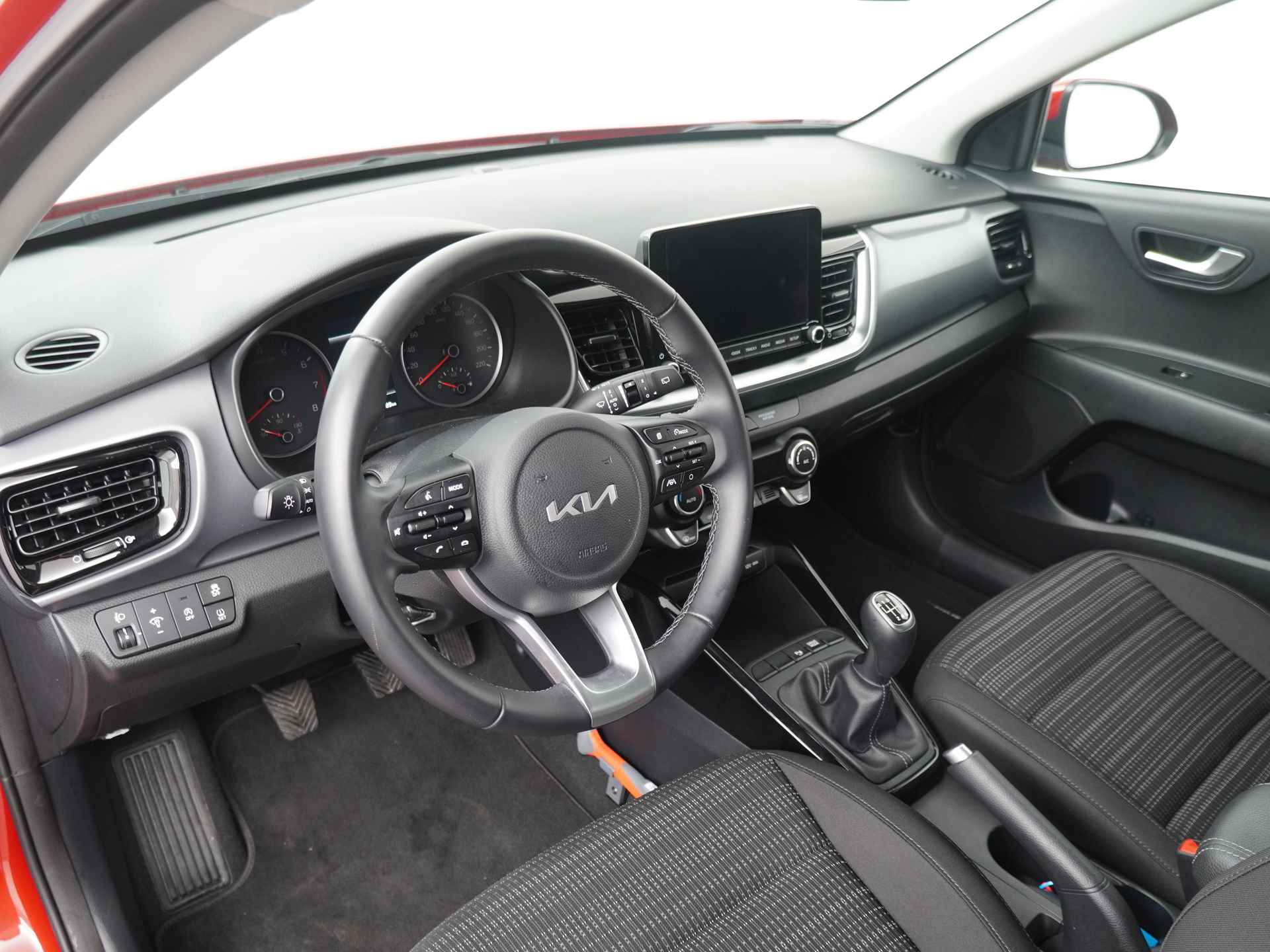 Kia Stonic 1.0 T-GDi MHEV DynamicPlusLine - Climate Control - Navigatie - Cruise control - Bluetooth Apple Carplay/Android Auto - Fabrieksgarantie 23-10-2030 - 19/48