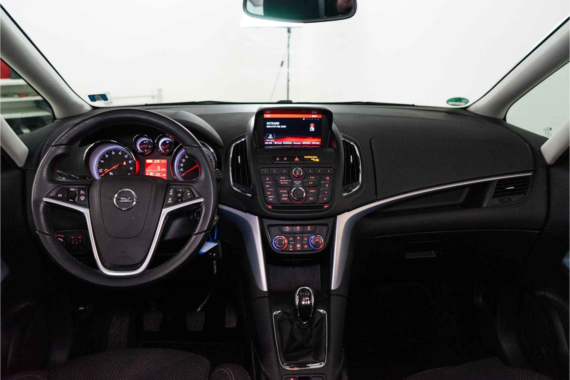 Opel Zafira Tourer 1.4 Business+ 7p. 141PK | NL AUTO+NAP+1E EIG+DEALER OH | Pano | Navi&Bluetooth | Camera | VOL! 12 MND Garantie! - 22/43