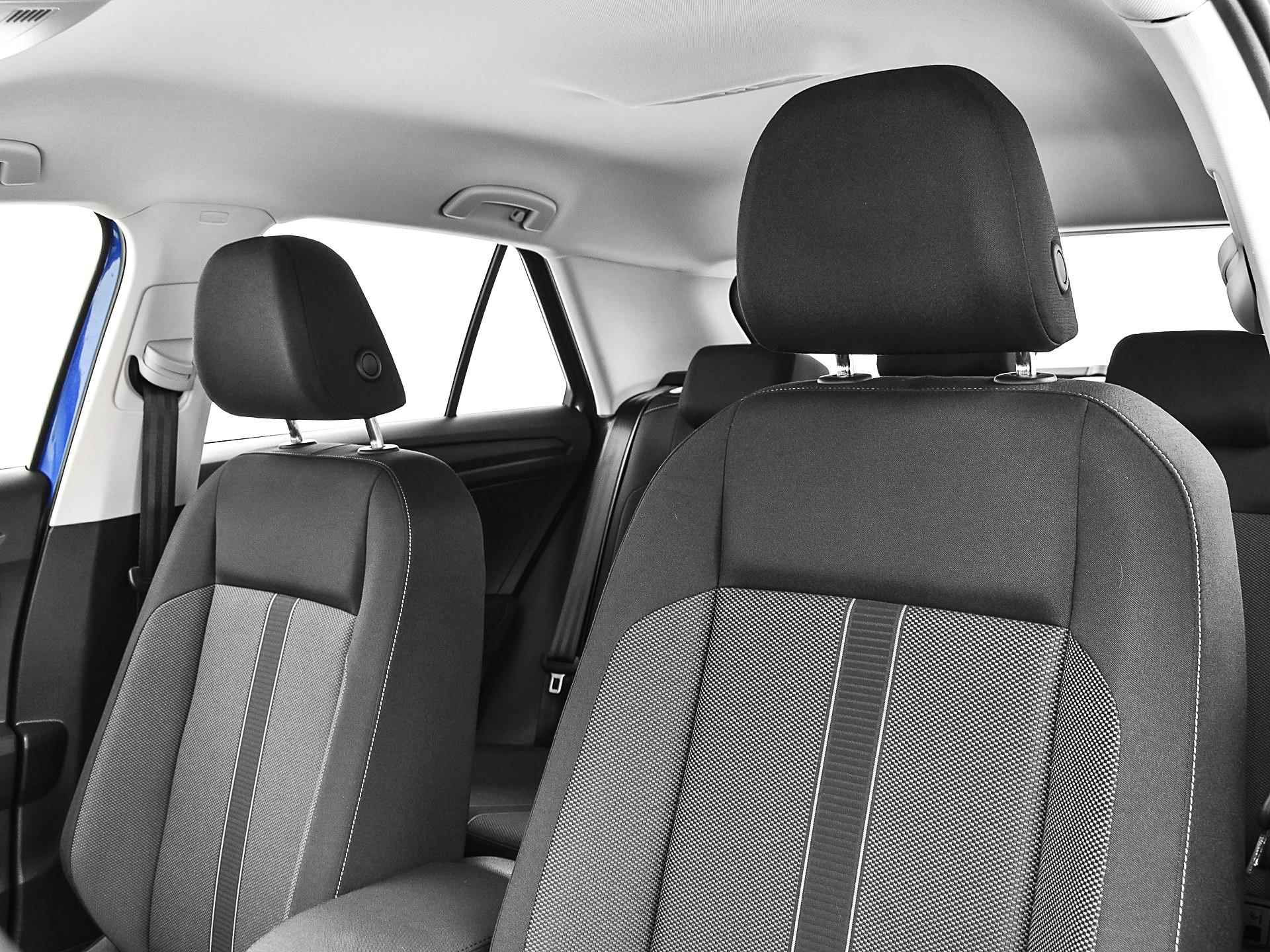 Volkswagen T-Roc 1.0 TSI 110pk Life | Camera | ACC | Navigatie | Apple CarPlay | Draadloze Telefoonlader | P-Sensoren | 16"Velgen | Garantie t/m 21-06-2027 of 100.000km - 11/35