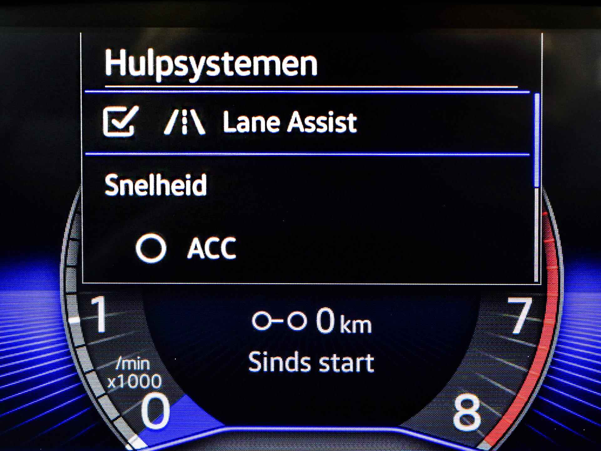 Volkswagen T-Roc 1.0 TSI 110pk Life | Camera | ACC | Navigatie | Apple CarPlay | Draadloze Telefoonlader | P-Sensoren | 16"Velgen | Garantie t/m 21-06-2027 of 100.000km - 22/35