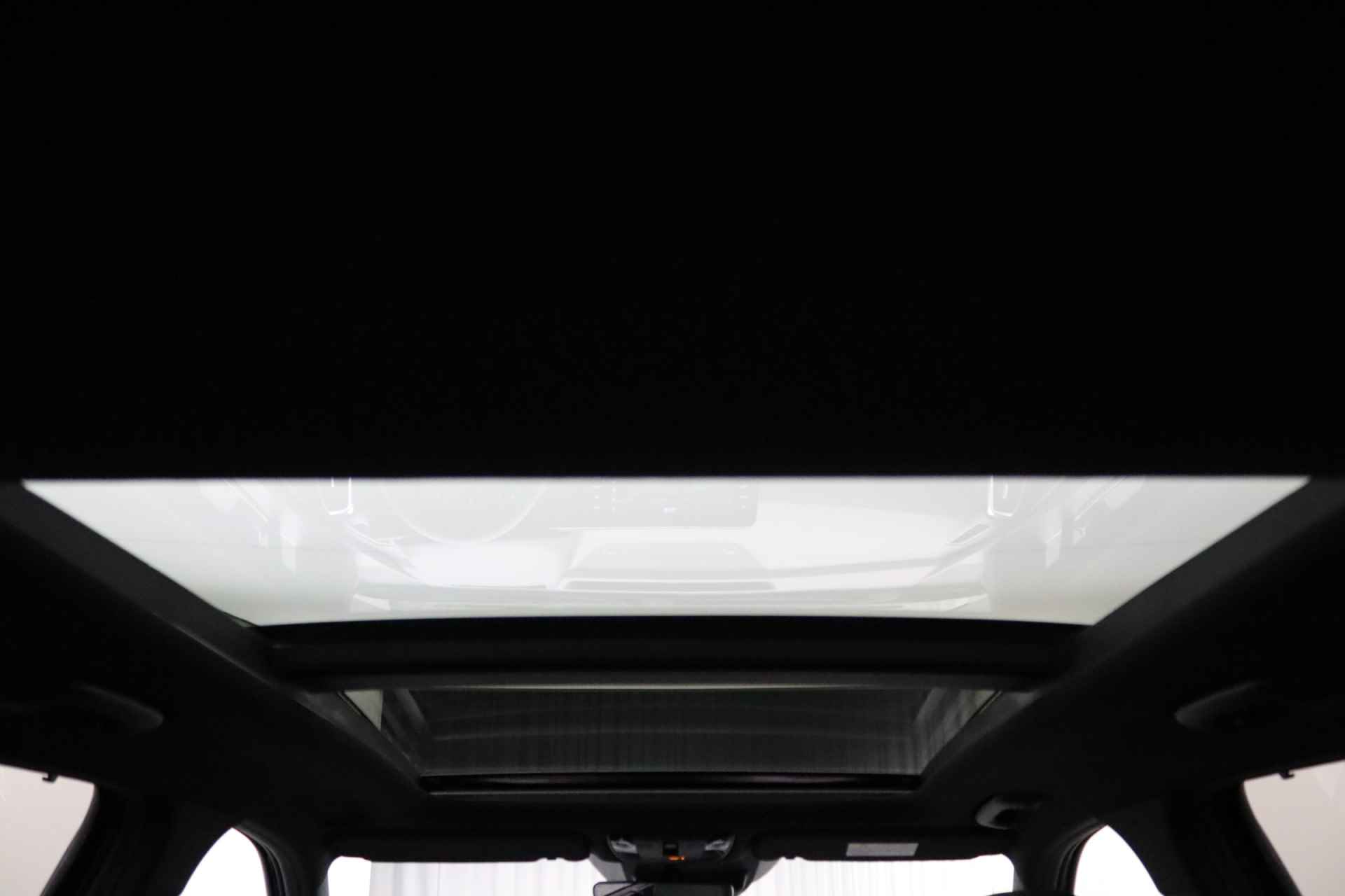 Kia Sorento 1.6 T-GDI 4WD | 7-Persoons | Panoramadak | Head-up | Trekhaak | 360 camera - 21/34