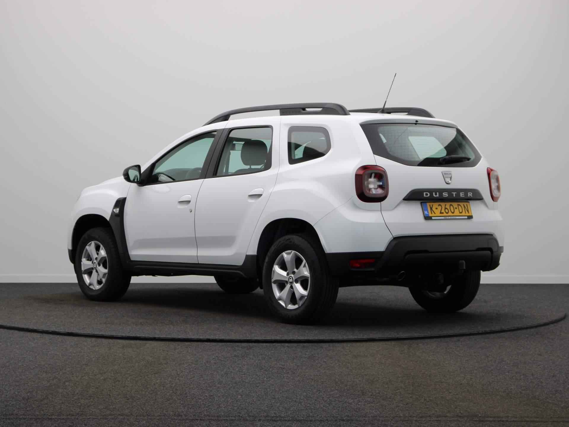 Dacia Duster 100pk TCe Bi-Fuel Comfort | Navigatie | Cruise control | Trekhaak | 1300kg trekgewicht | - 2/46