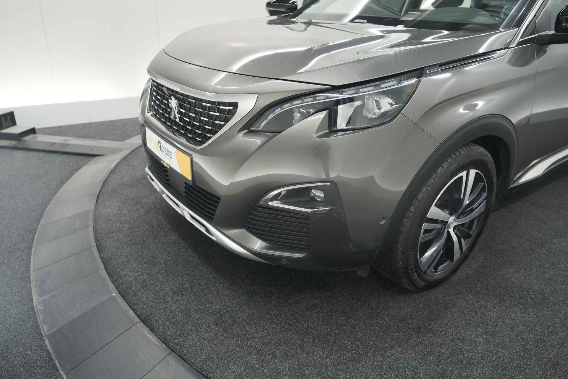 Peugeot 3008 PureTech 130 EAT6 Allure | Camera | Navigatie | Apple Carplay | Parkeersensoren - 17/79