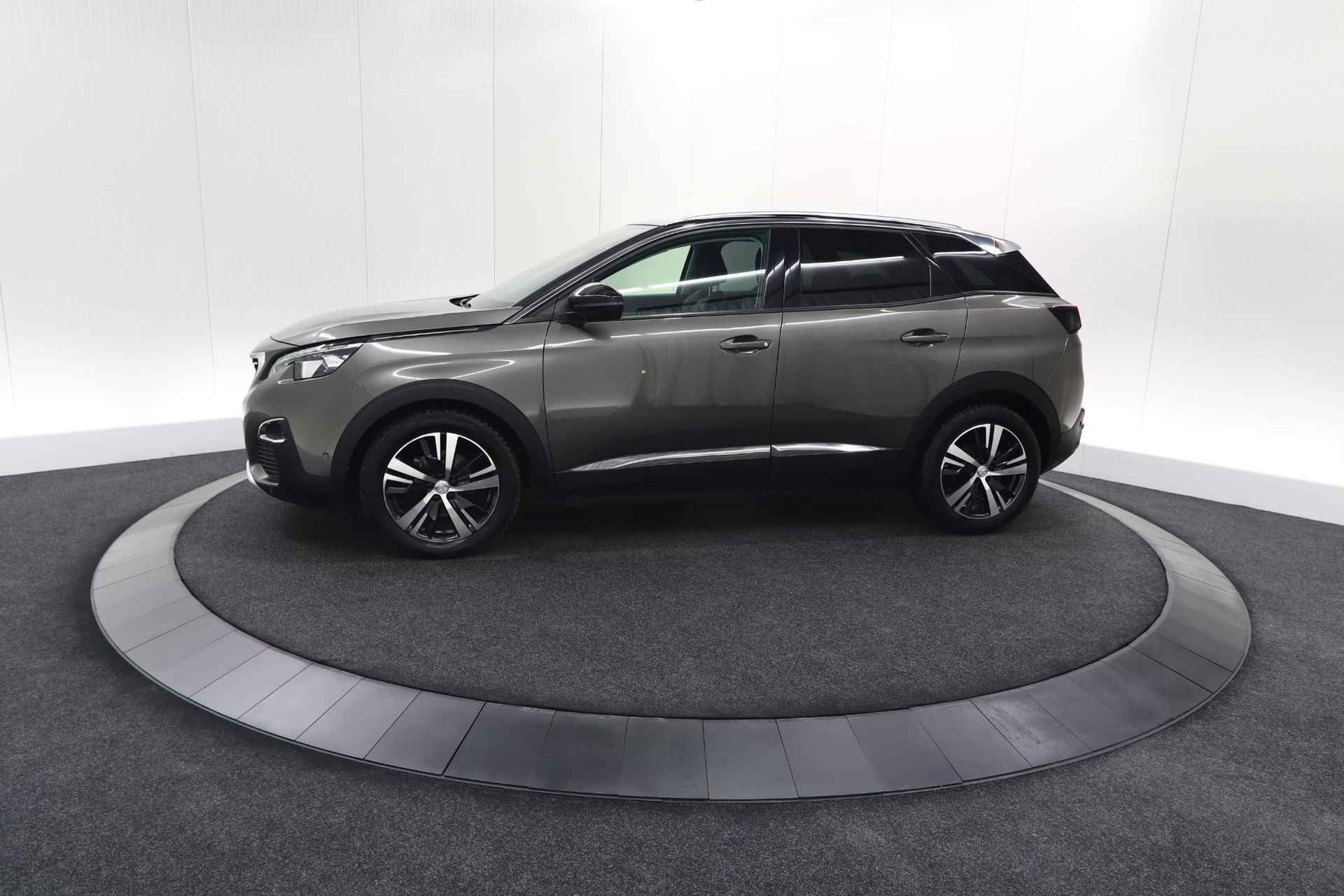 Peugeot 3008 PureTech 130 EAT6 Allure | Camera | Navigatie | Apple Carplay | Parkeersensoren - 71/79