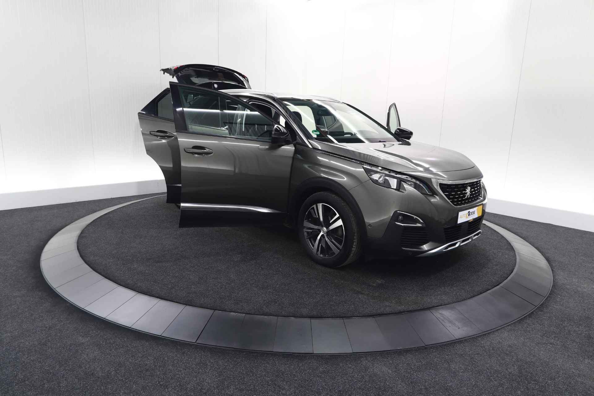 Peugeot 3008 PureTech 130 EAT6 Allure | Camera | Navigatie | Apple Carplay | Parkeersensoren - 76/79