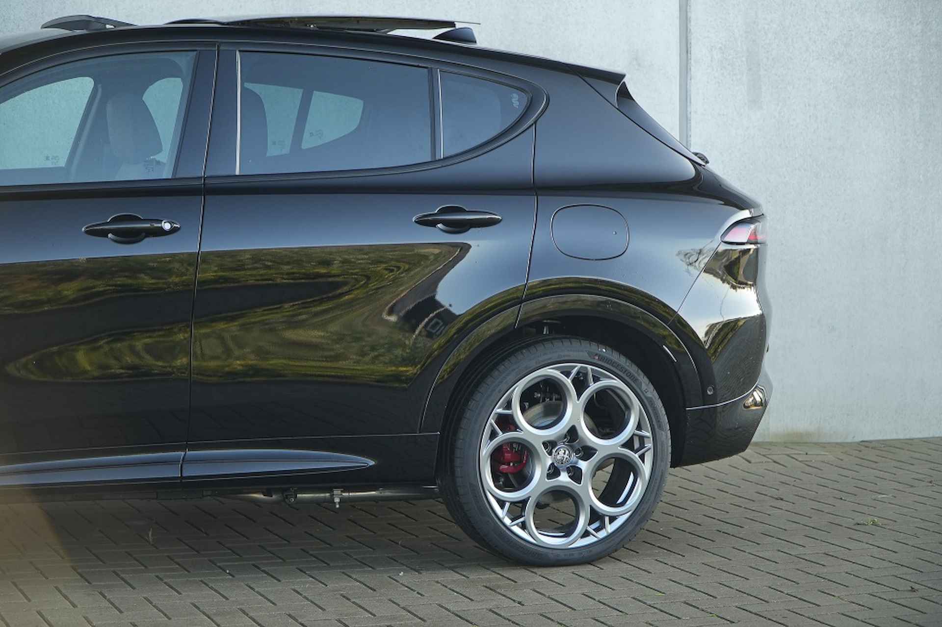 Alfa romeo Tonale 1.3T PHEV 280 PK Veloce | Pano | Technology Pack - 15/42