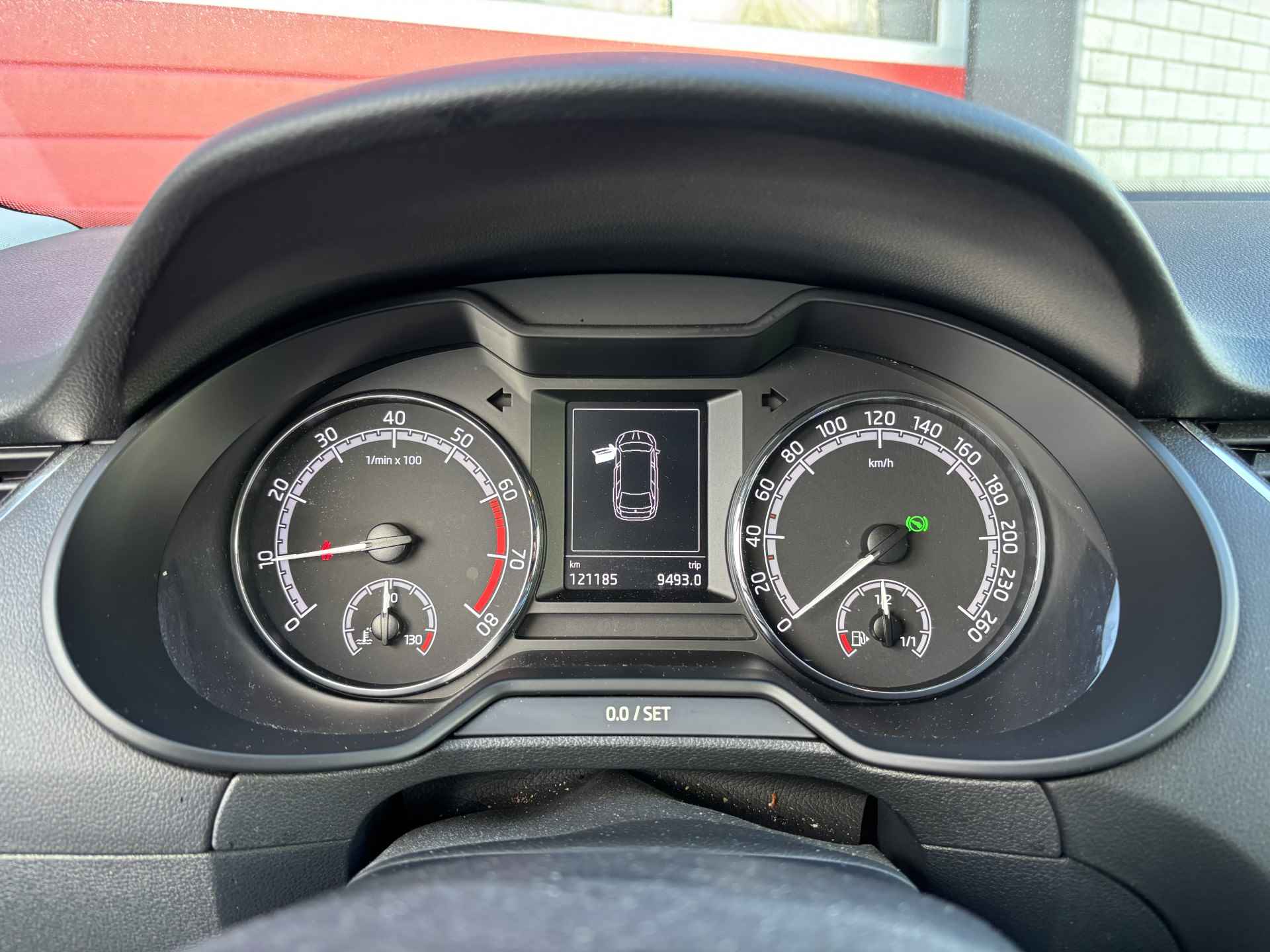 Škoda Octavia Combi 1.0 TSI Greentech Ambition Business AUTOMAAT / STOELVERW / CAMERA / DAB+ / CARPLAY / NL-AUTO - 6/7