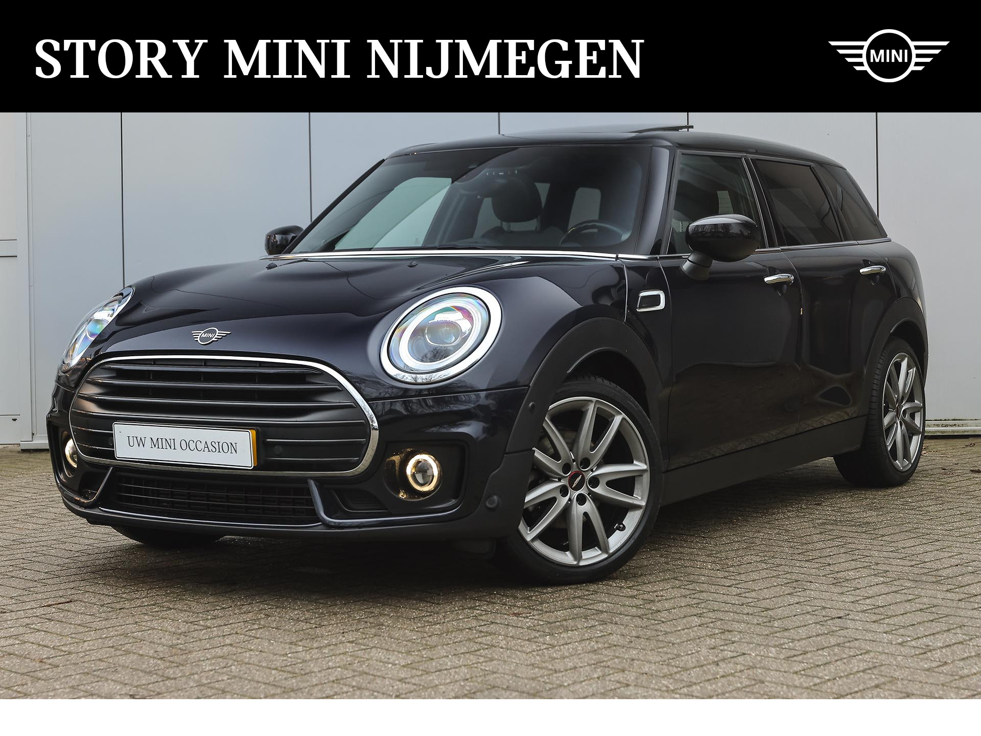 MINI Clubman Cooper Automaat / JCW Trim Pakket / Panoramadak / Stoelverwarming / LED / Park Assistant / Harman Kardon / Cruise Control