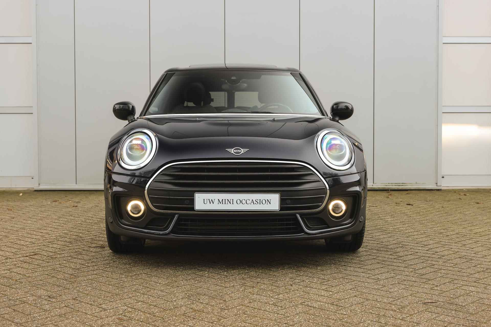 MINI Clubman Cooper Automaat / JCW Trim Pakket / Panoramadak / Stoelverwarming / LED / Park Assistant / Harman Kardon / Cruise Control - 7/33