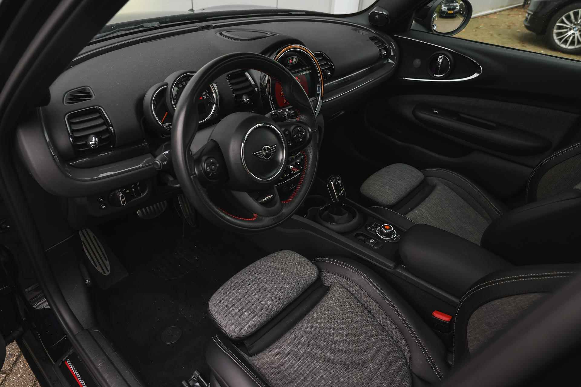 MINI Clubman Cooper Automaat / JCW Trim Pakket / Panoramadak / Stoelverwarming / LED / Park Assistant / Harman Kardon / Cruise Control - 11/33