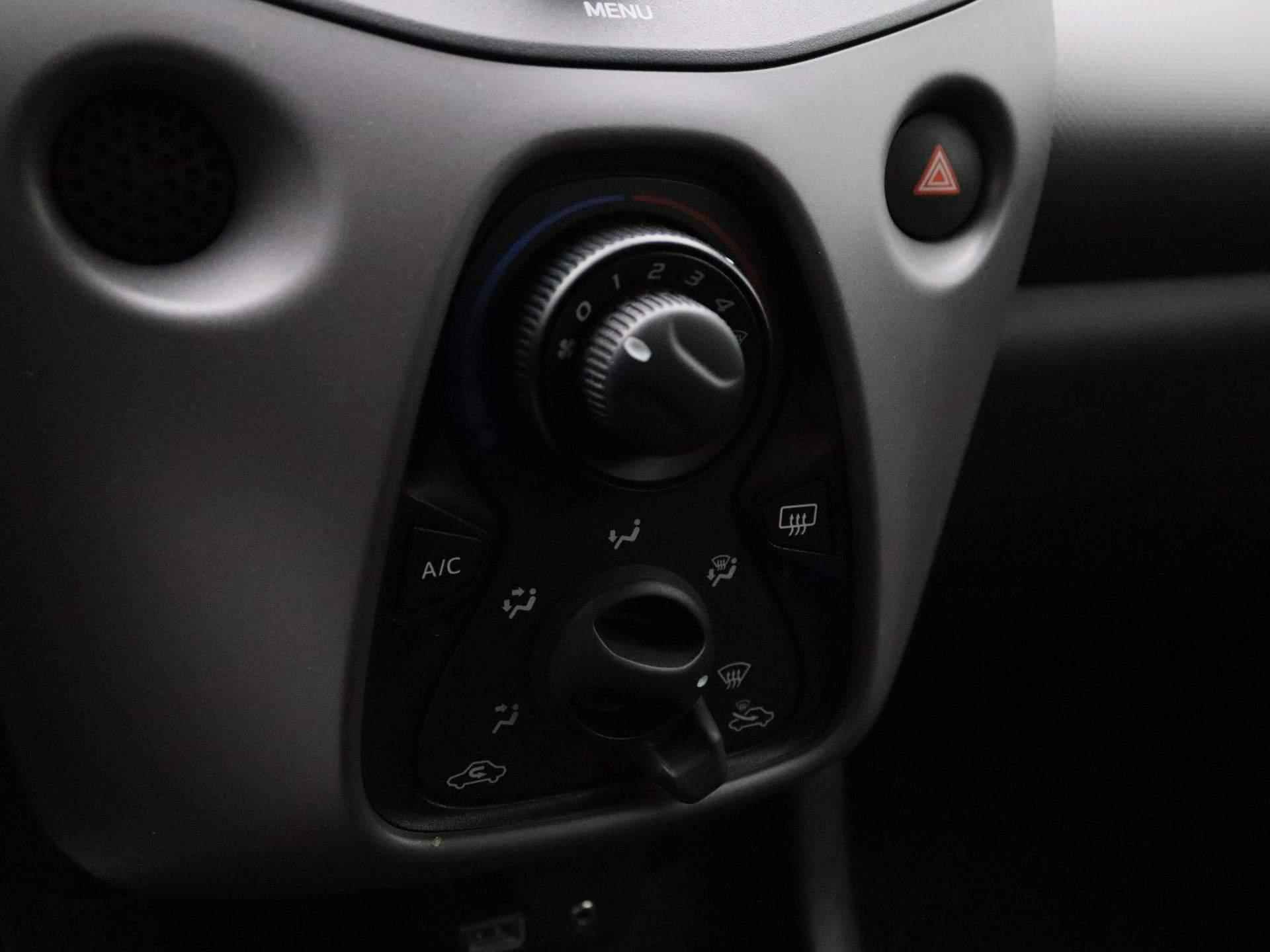 Peugeot 108 1.0 e-VTi Active | Airco | - 24/40