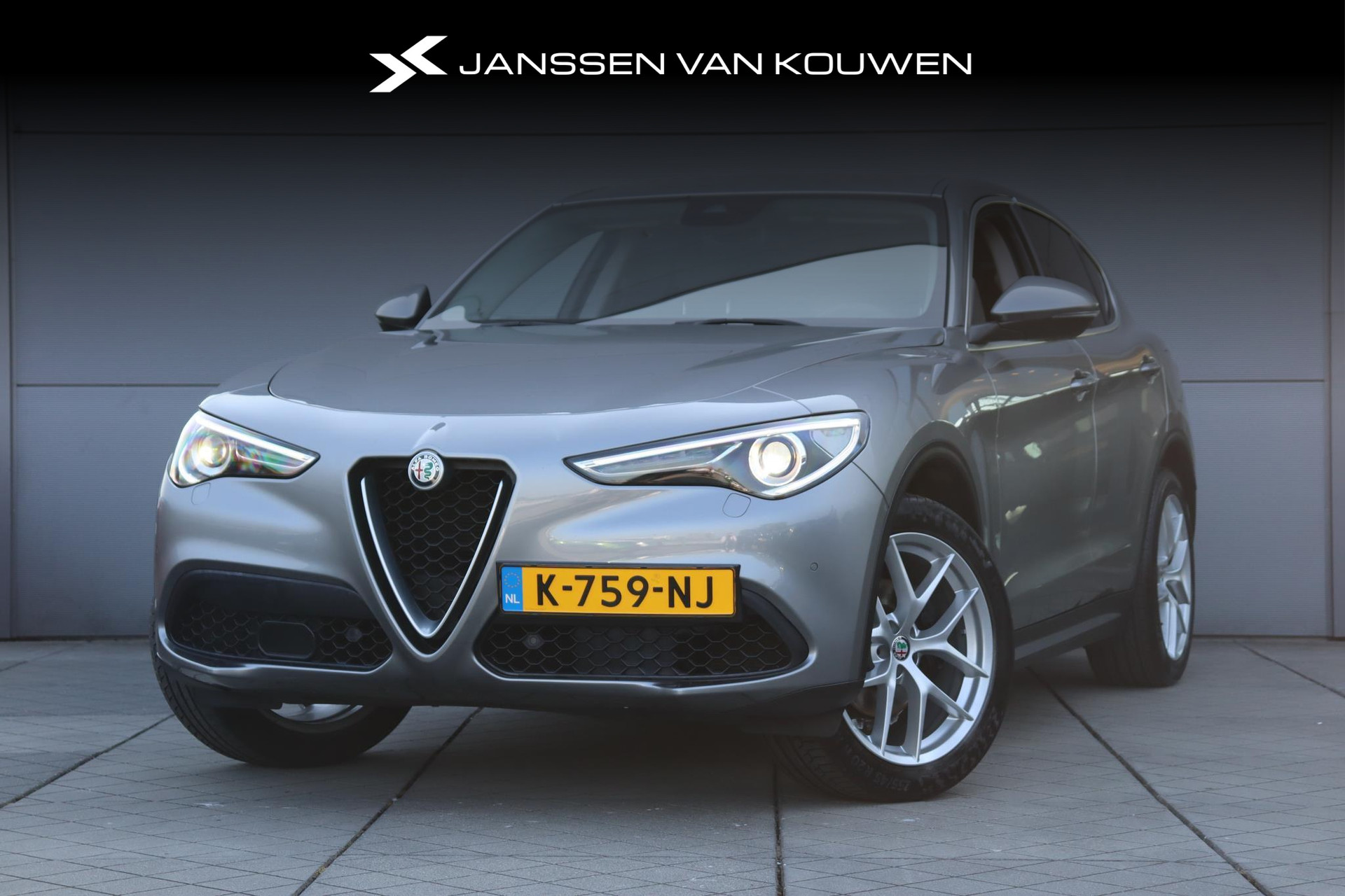 Alfa Romeo Stelvio 2.0T 280pk AWD Super / Navi / Leder / Camera / Trekhaak