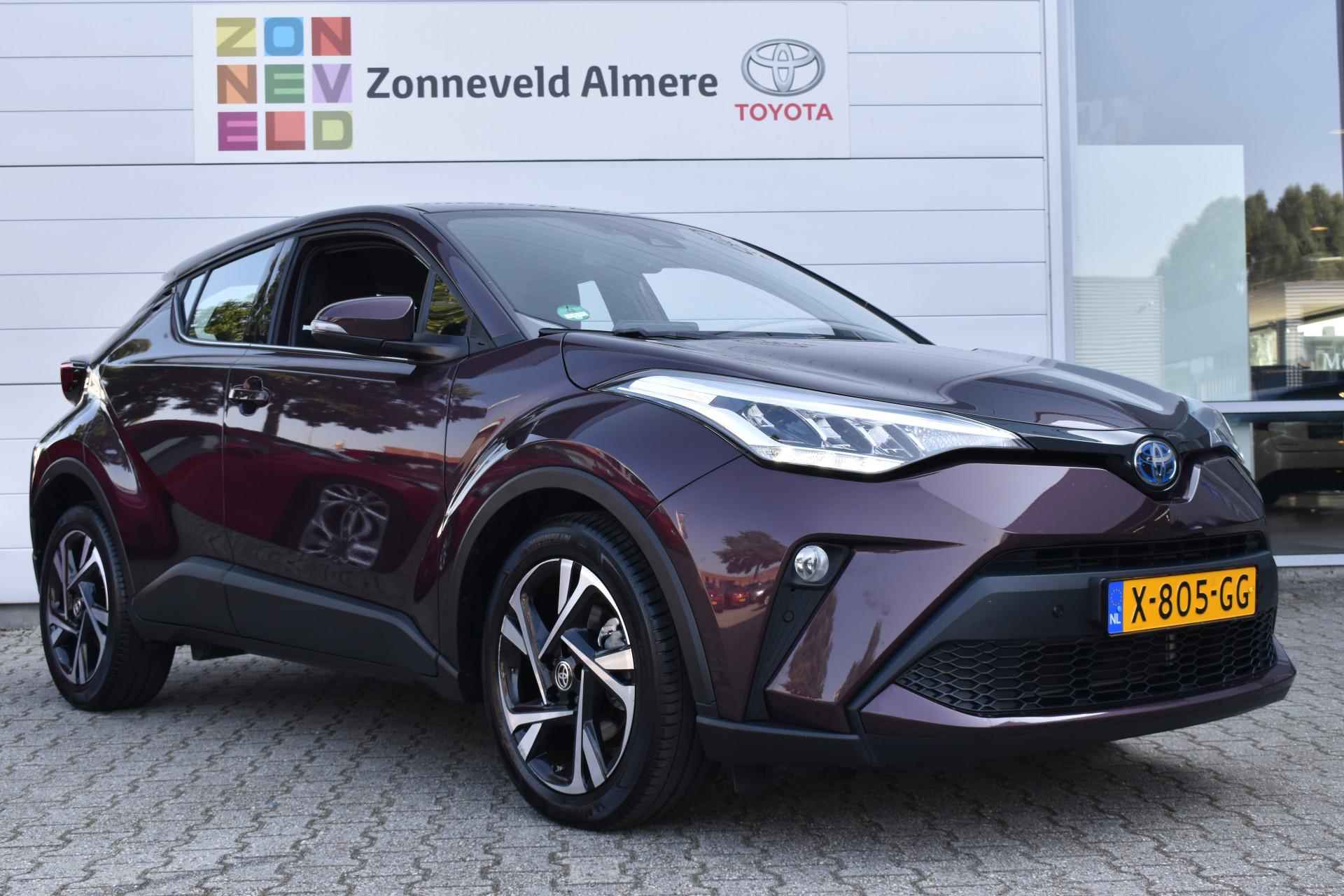 Toyota C-HR 1.8 Hybrid Dynamic - 8/31