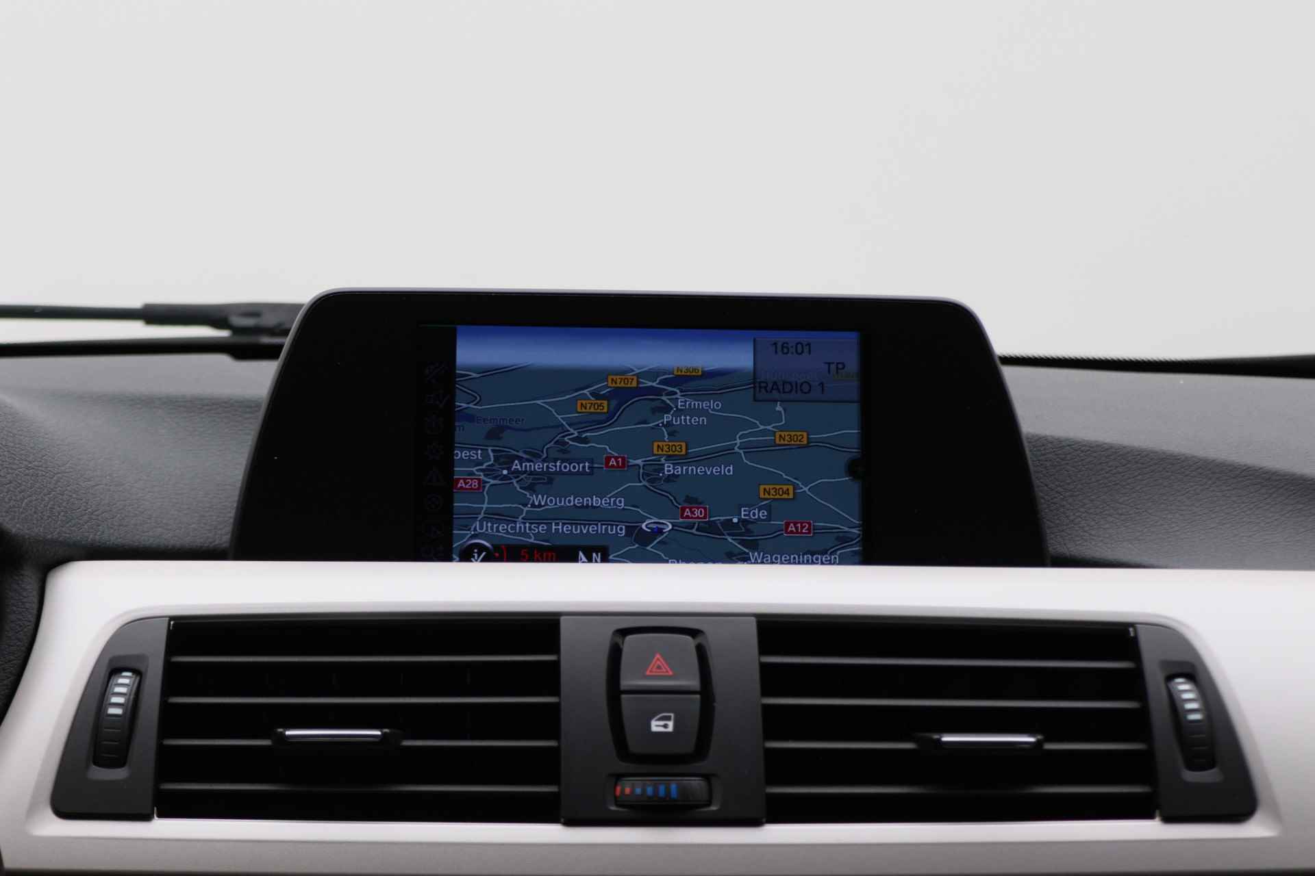 BMW 3 Serie Touring 316i Executive Climate, Navigatie, Cruise, Bluetooth, PDC, 19'' - 5/45