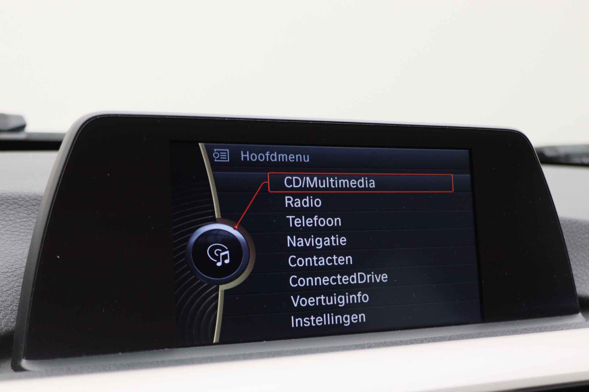 BMW 3 Serie Touring 316i Executive Climate, Navigatie, Cruise, Bluetooth, PDC, 19'' - 40/45