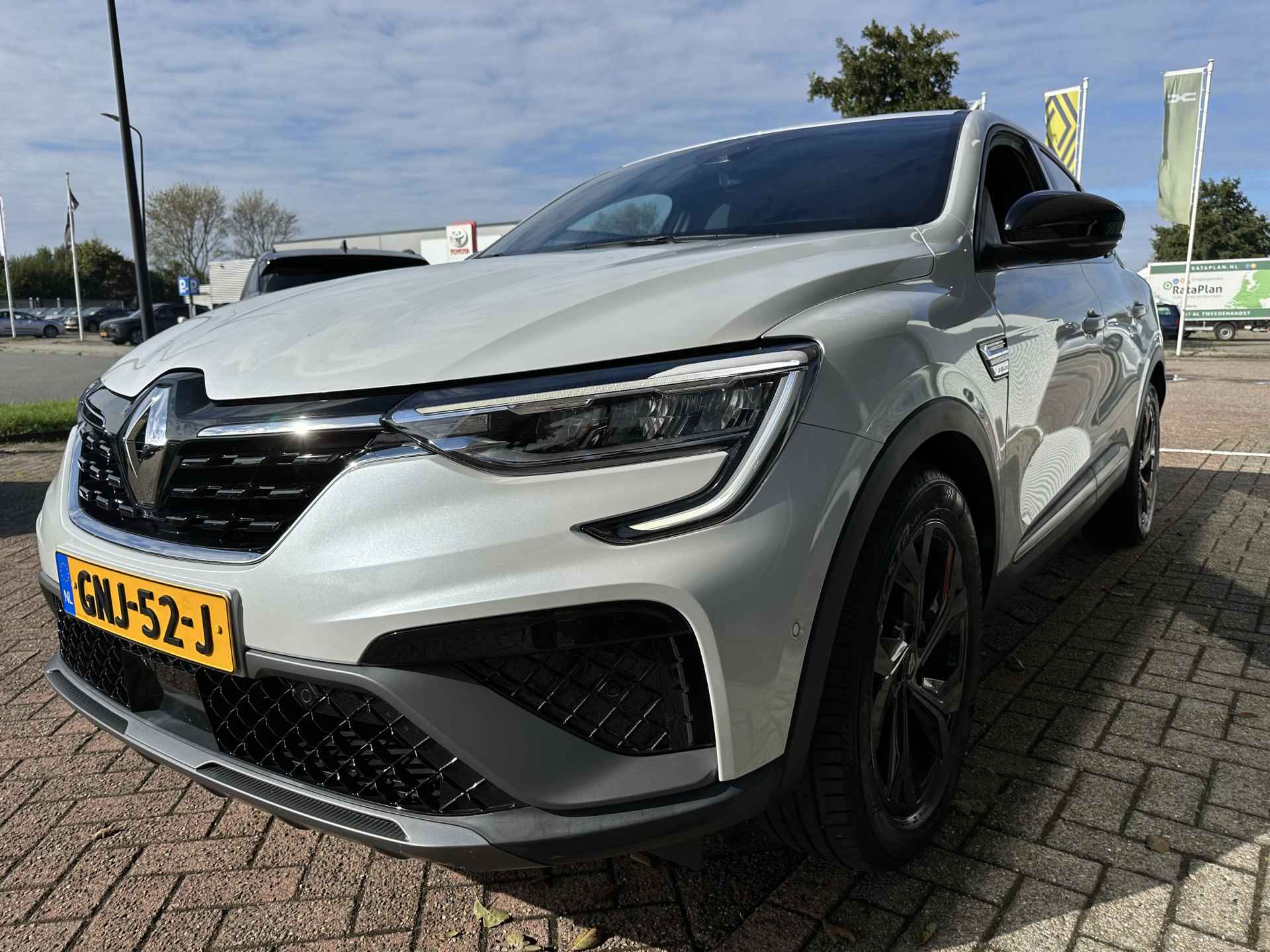 Renault Arkana 1.6 E-Tech hybrid 145 RS Line | stoel en stuurverwarming | adaptieve cruise | tijdelijk gratis Top Afleverpakket twv Eur 695 - 4/56