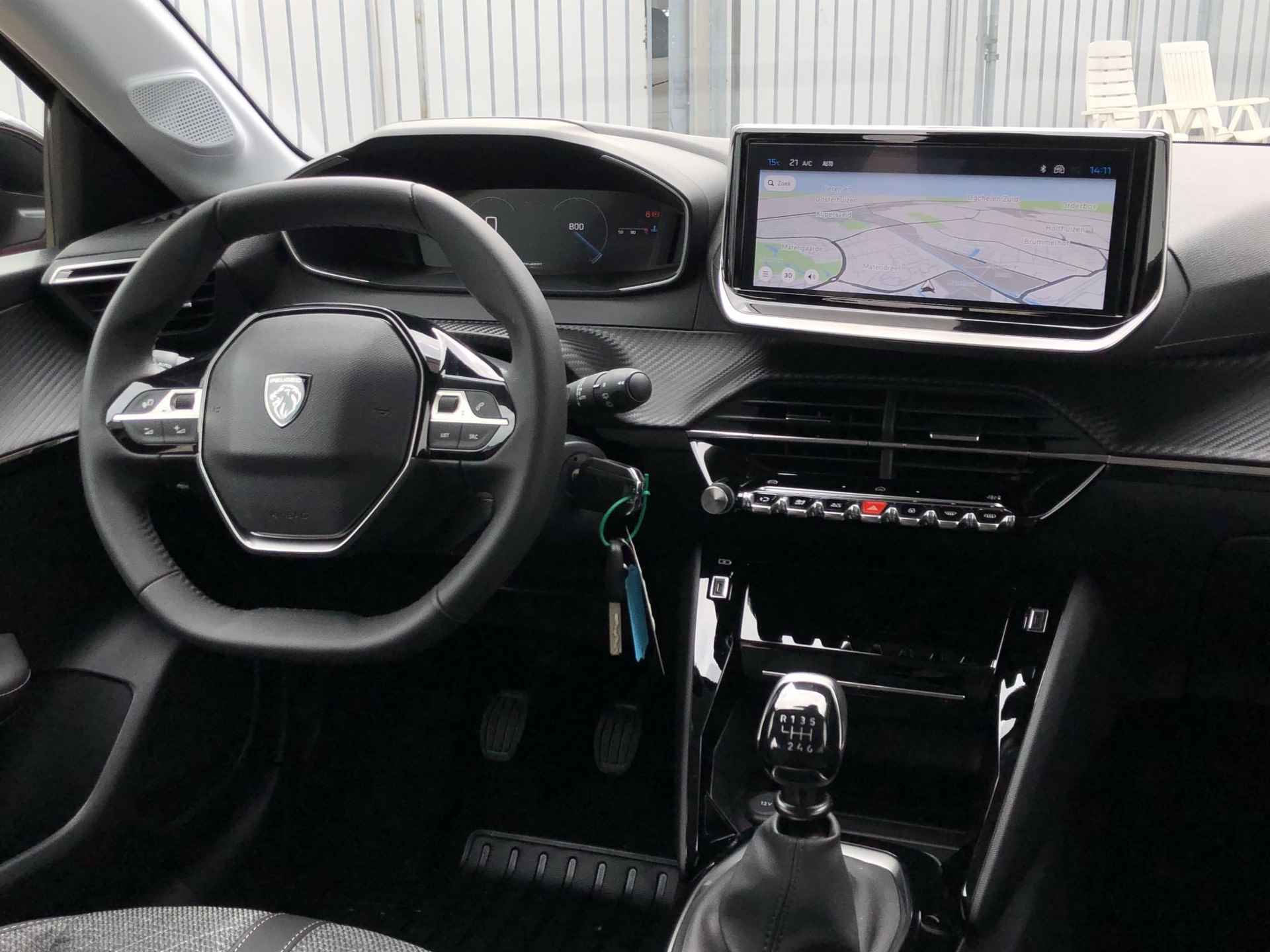 Peugeot 208 1.2 PureTech 100pk Allure | Cruise control  | Achteruitrijcamera | Navigatie | Apple carplay/Android auto - 4/25