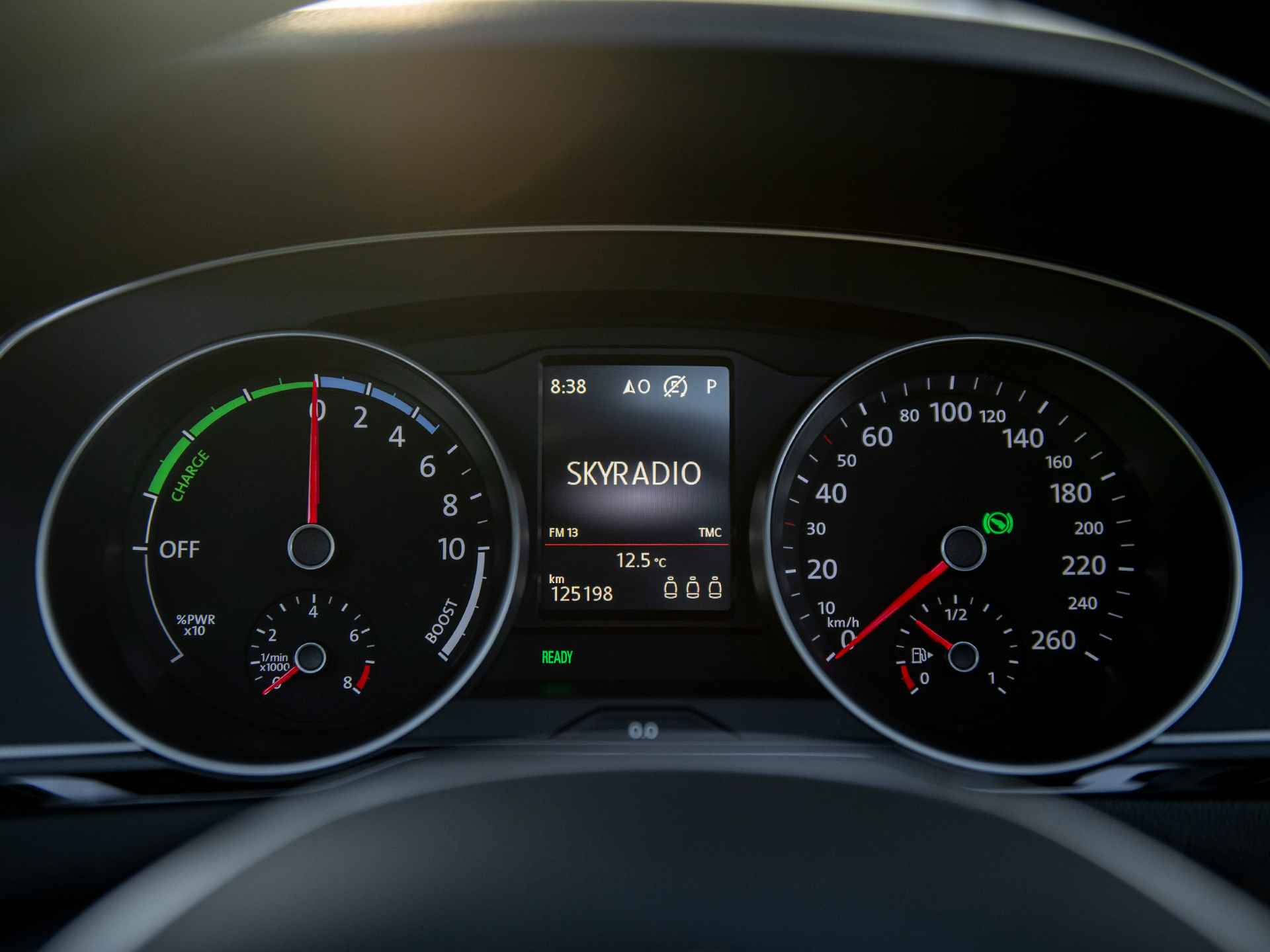 Volkswagen Passat Variant 1.4 TSI GTE Highline | Pano | Navi | Apple Carplay & Android Auto | Alcantara | ErgoComfort stoel | Trekhaak | Alarm | Adaptive Cruise Control | 18" LMV | Camera - 13/52