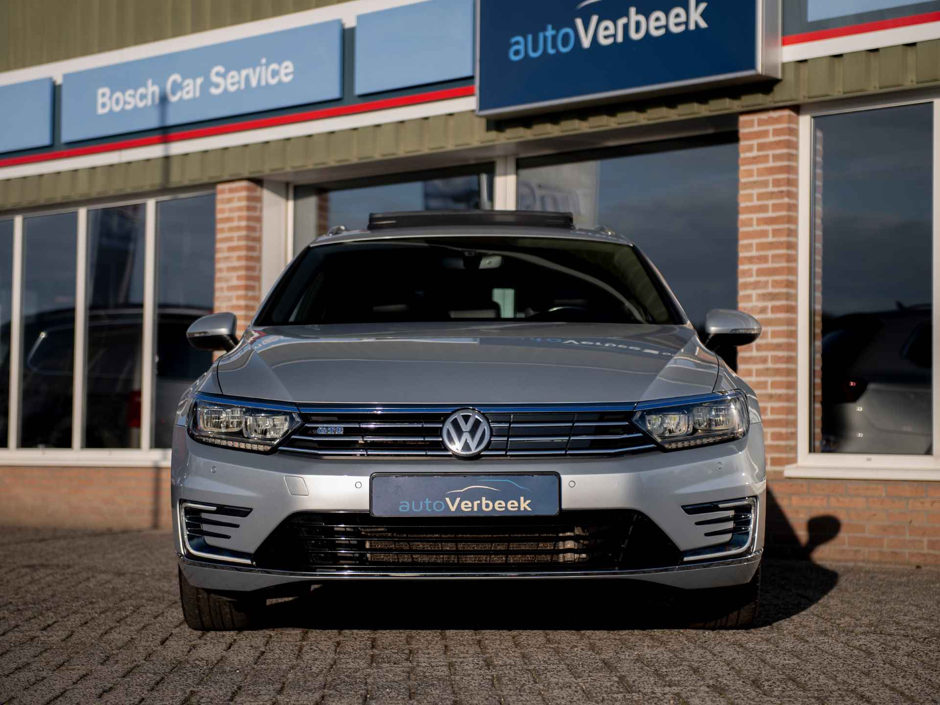 Volkswagen Passat Variant 1.4 TSI GTE Highline | Pano | Navi | Apple Carplay & Android Auto | Alcantara | ErgoComfort stoel | Trekhaak | Alarm | Adaptive Cruise Control | 18" LMV | Camera - 15/52