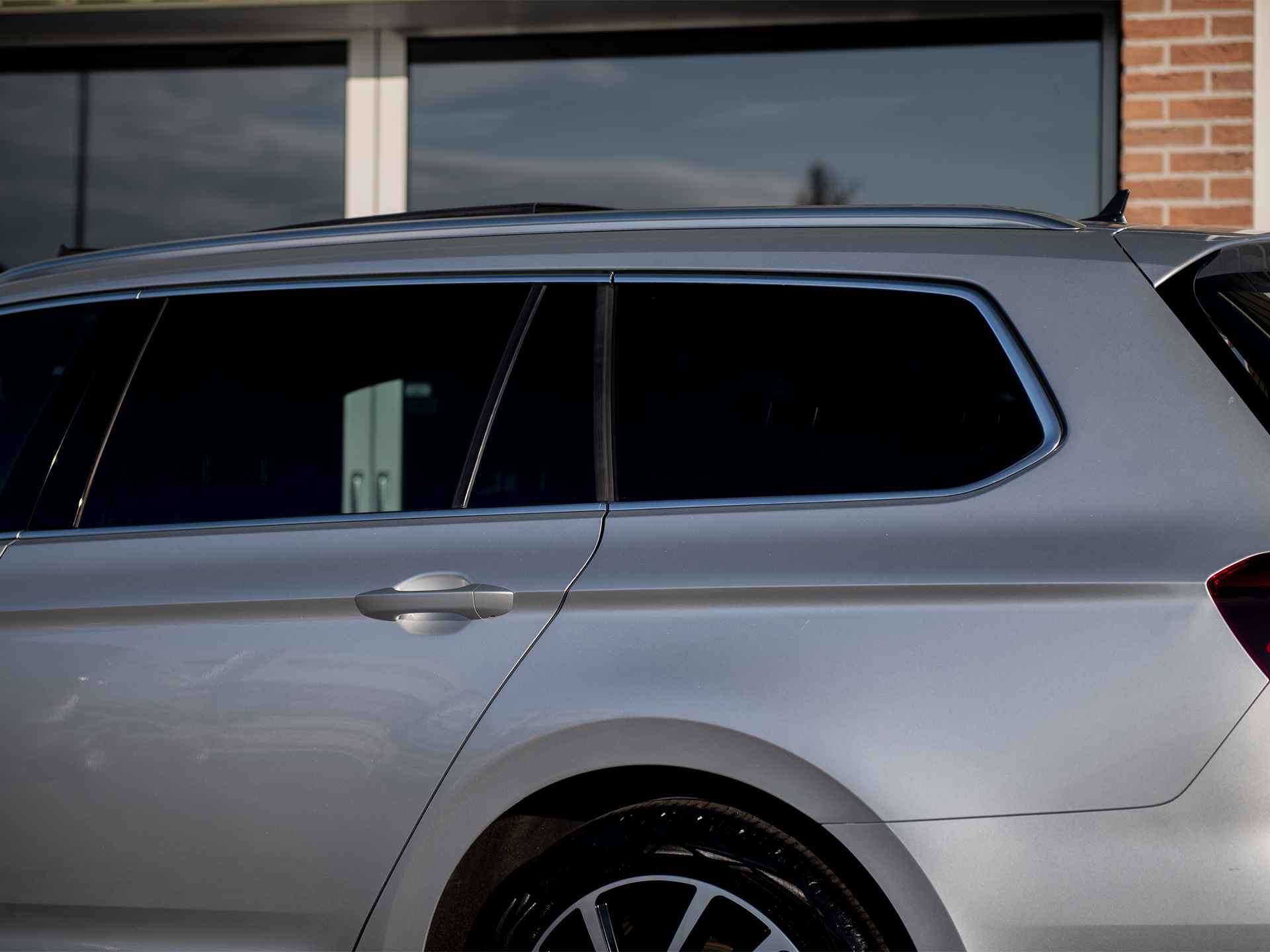 Volkswagen Passat Variant 1.4 TSI GTE Highline | Pano | Navi | Apple Carplay & Android Auto | Alcantara | ErgoComfort stoel | Trekhaak | Alarm | Adaptive Cruise Control | 18" LMV | Camera - 37/52