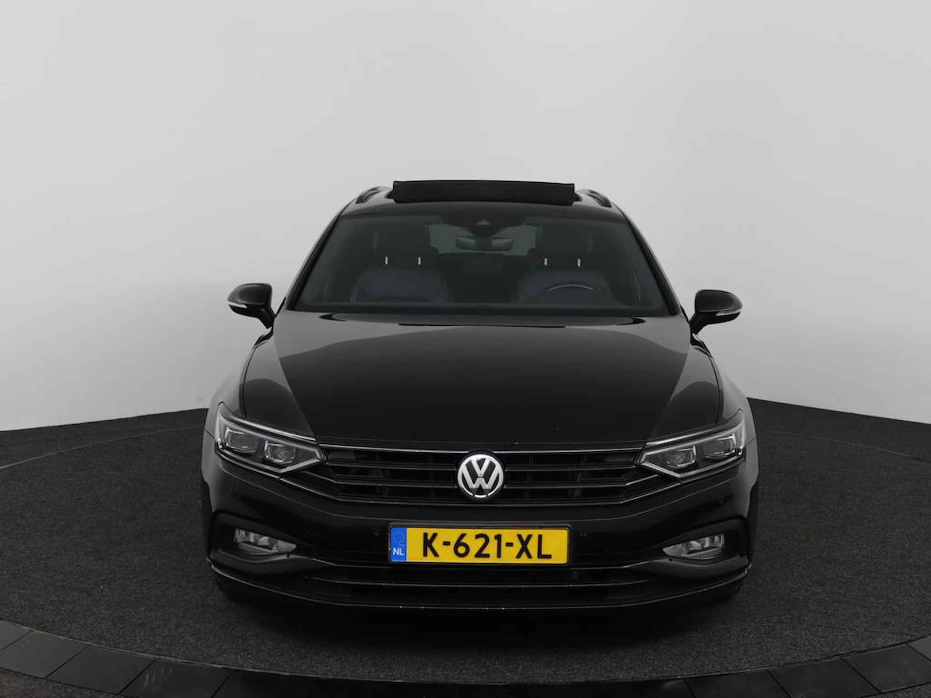 Volkswagen Passat Variant 2.0 TSI 4Motion Elegance Business R | Automaat | LPG | Leer | Pano | Standkachel - 2/49