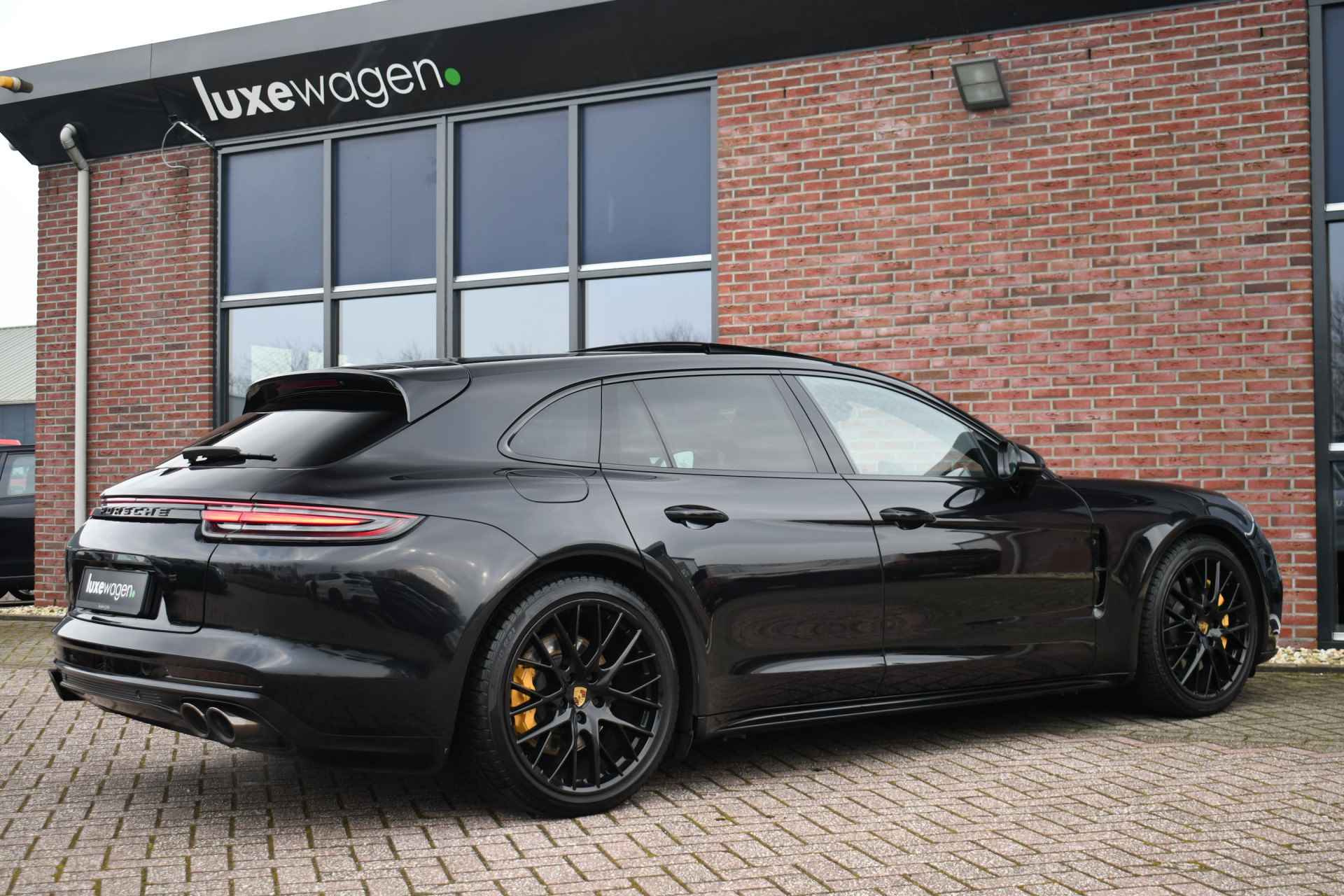 Porsche Panamera Sport Turismo 4 3.0 Pano Chrono Bose - 32/91