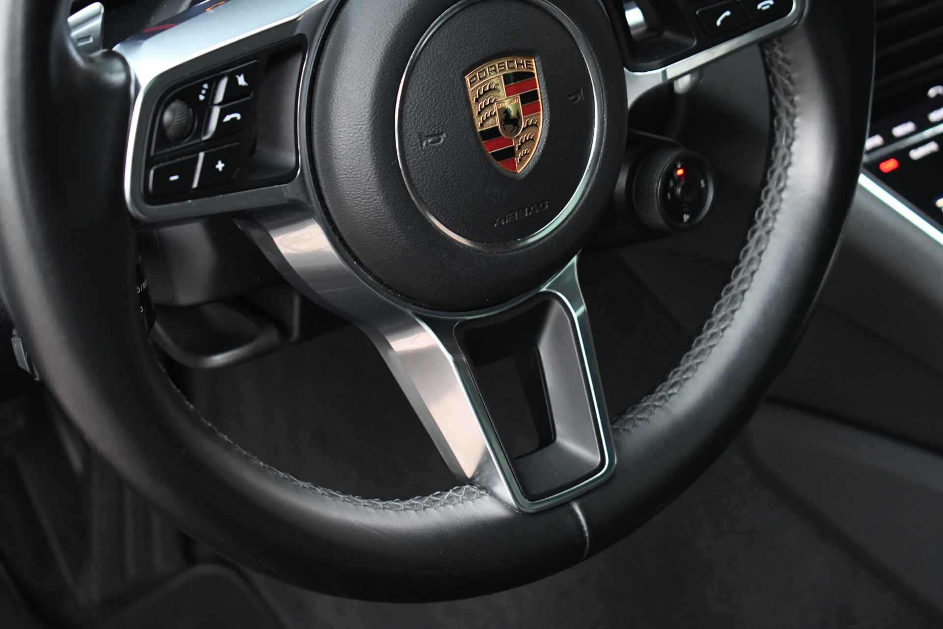 Porsche Panamera Sport Turismo 4 3.0 Pano Chrono Bose - 59/91