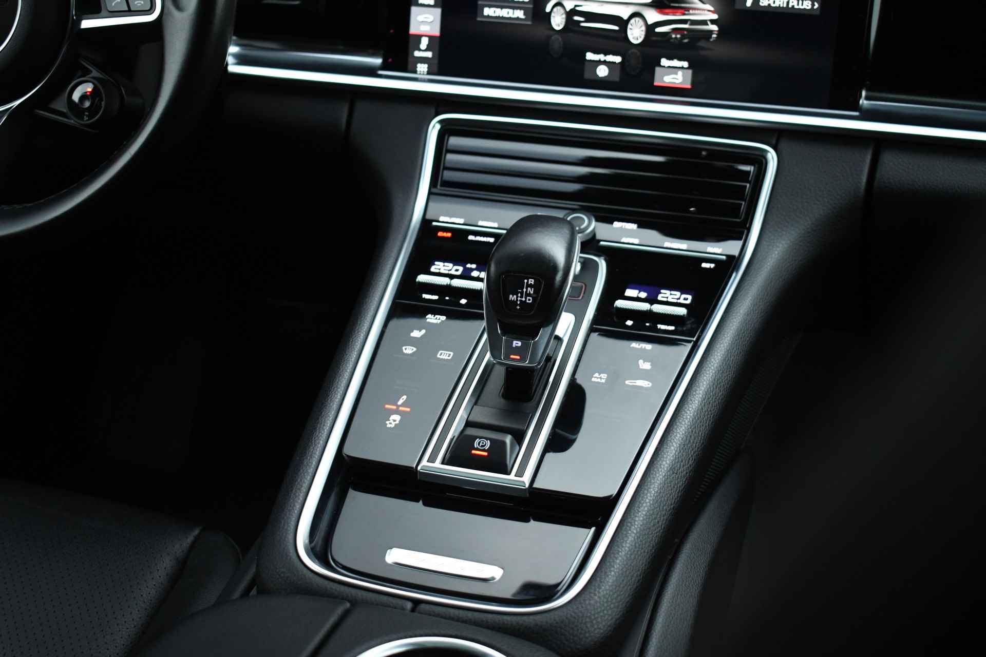 Porsche Panamera Sport Turismo 4 3.0 Pano Chrono Bose - 66/91