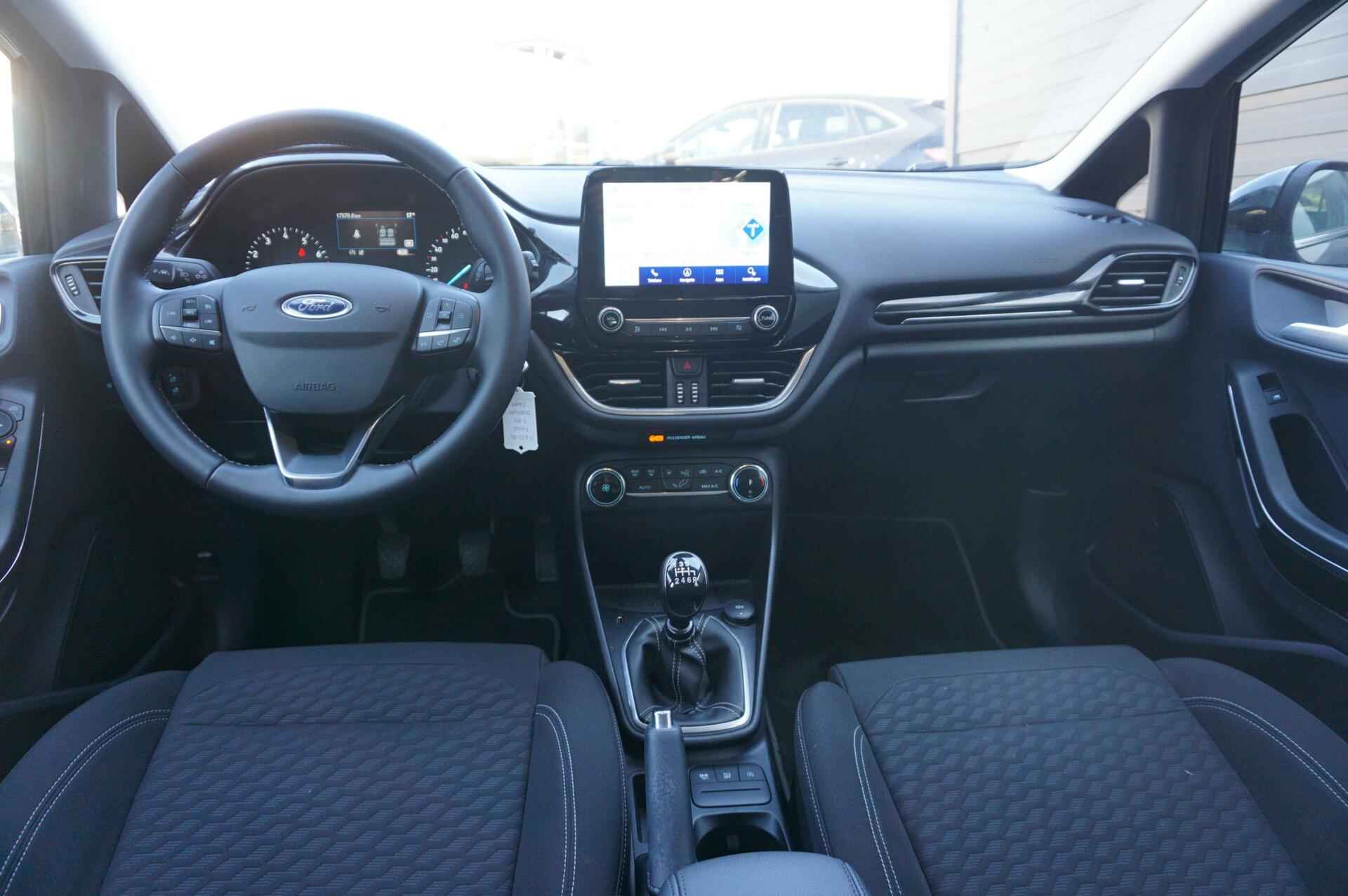 Ford Fiesta 1.0 EcoBoost Hybrid Titanium 125PK Navi Cruise Control Climate Control Parkeersensoren *Nieuwstaat* - 16/29