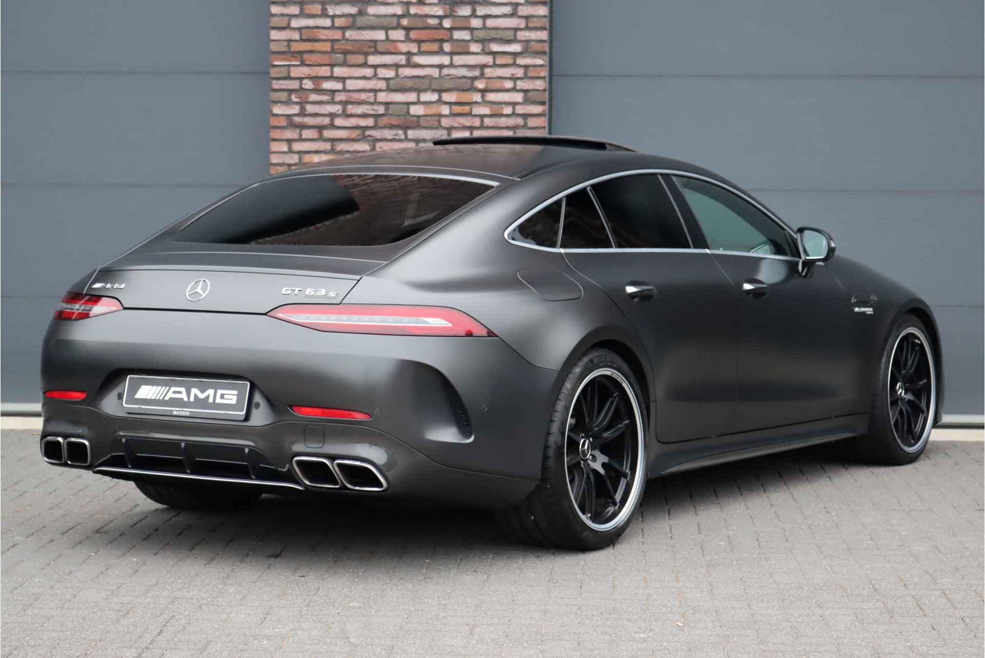 Mercedes-Benz AMG GT 4-Door Coupe AMG 63 S 4MATIC+ Premium+ Aut9 | Airmatic | Achterasbesturing | Carbon-pakket | AMG Performance-Stoelen | Distronic+ | Schuifdak | Burmester | AMG Dynamic Plus | HUD | - 8/45