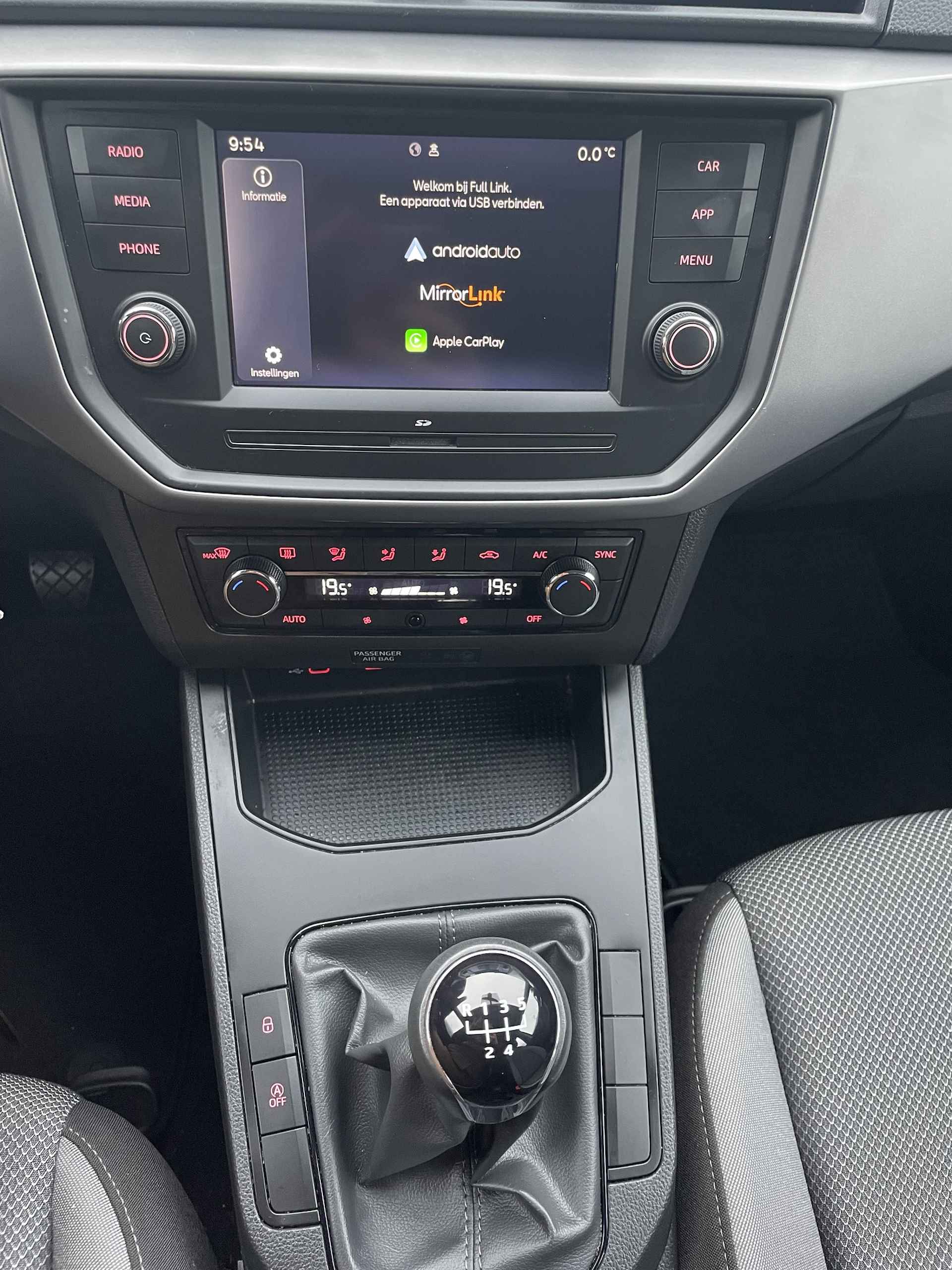 SEAT Ibiza 1.0 TSI Style Climate control / App connect / Parkeersensoren A / 16 Inch / 12 Maanden Garantie! - 10/21