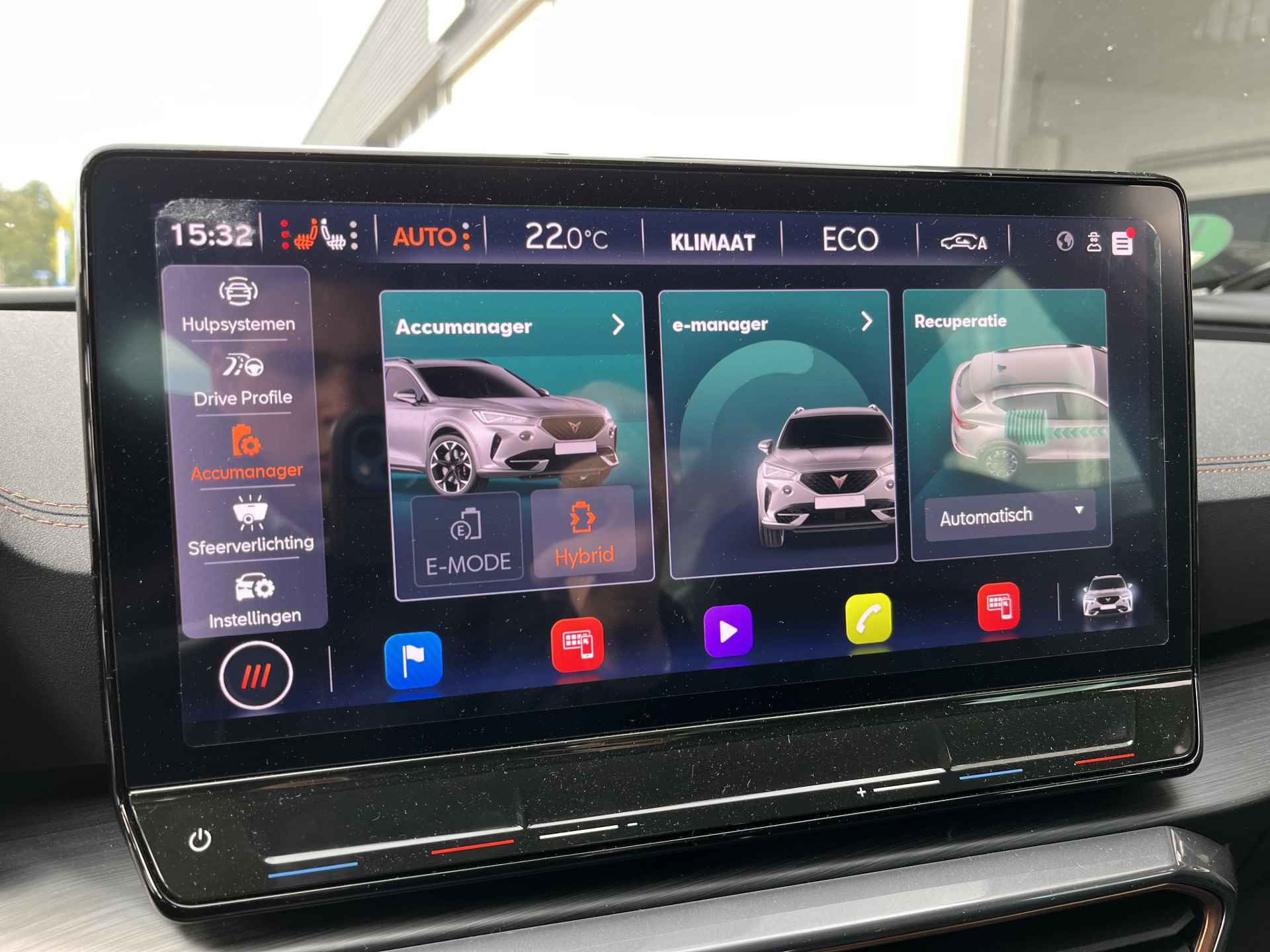 CUPRA Formentor 1.4 e-Hybrid Business / AUTOMAAT/ CAMERA/ PARK. SENSOREN/ MATRIX/ DODE HOEK/ KEYLESS/ STOEL EN STUUR VERWARM./ ADAPT. CRUISE/ APP CONNECT/ NAVI/ CLIMA/ DAB/ - 28/33