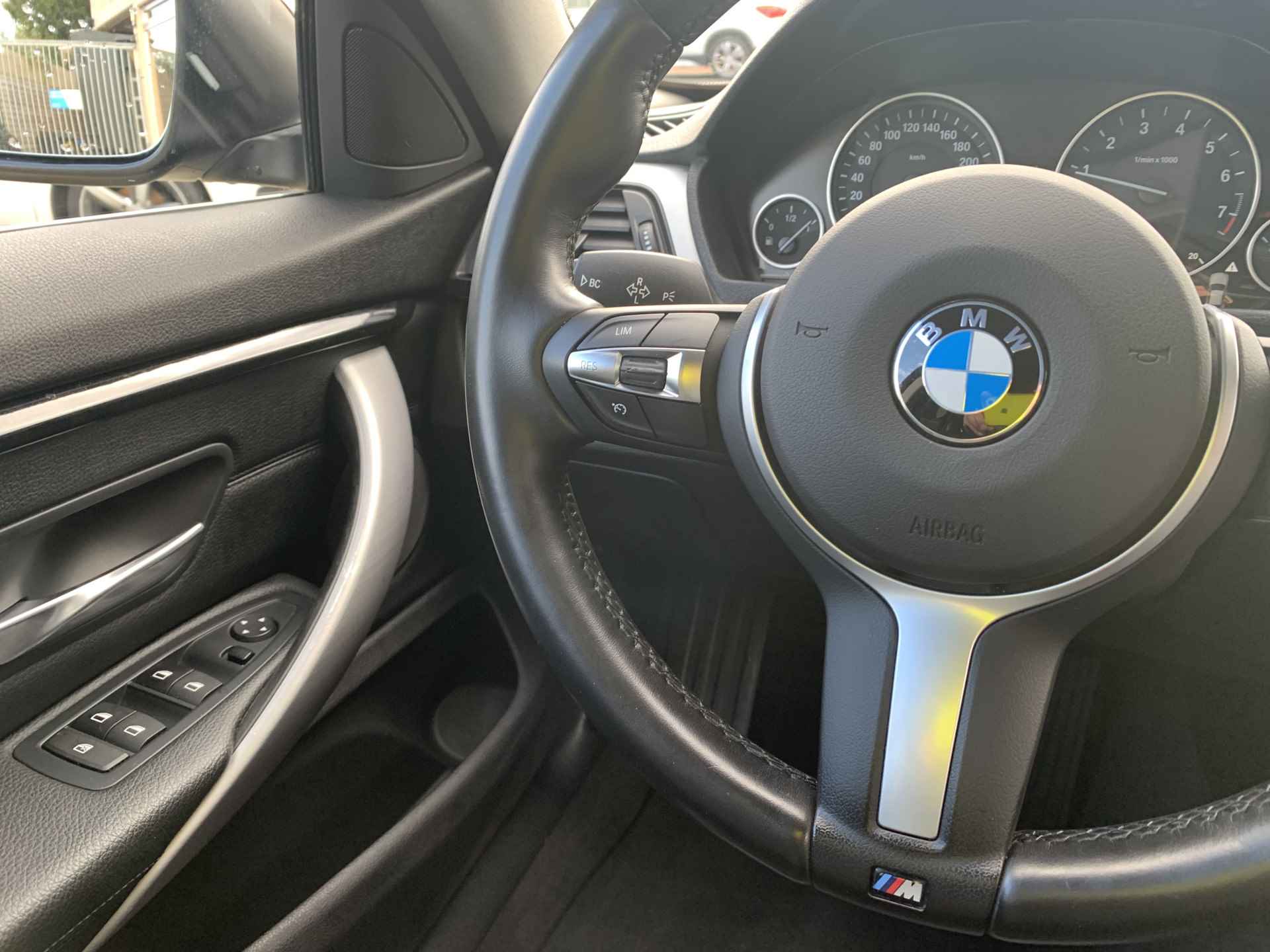 BMW 4 Serie Gran Coupé 418i High Executive Aut. M-Sport | Navi | Leer - 11/31