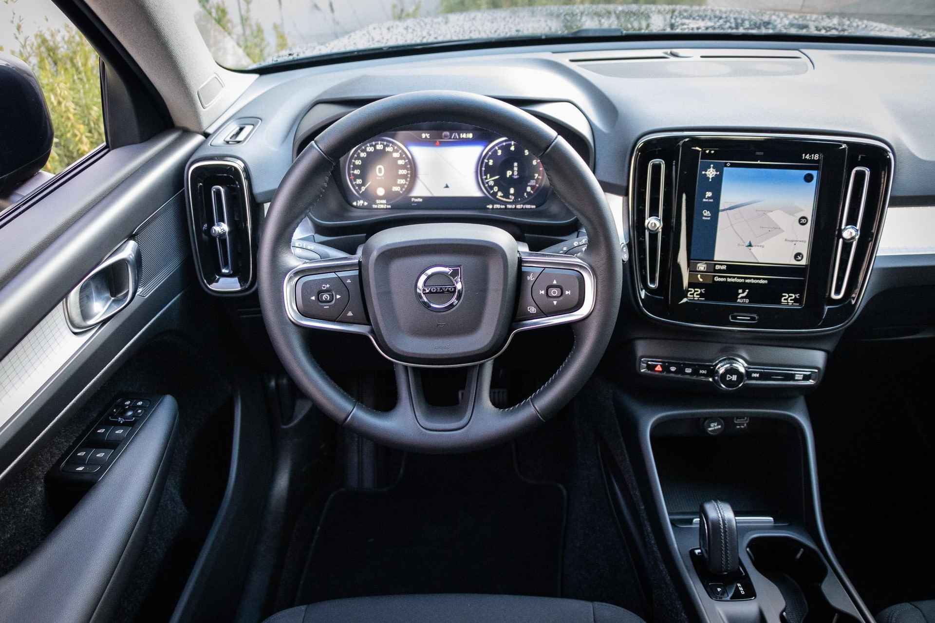 Volvo XC40 B4 Aut.7 Business Pro | Adaptieve Cruise Control | Dodehoek Detectie | Navigatie | Keyless Entry - 3/18