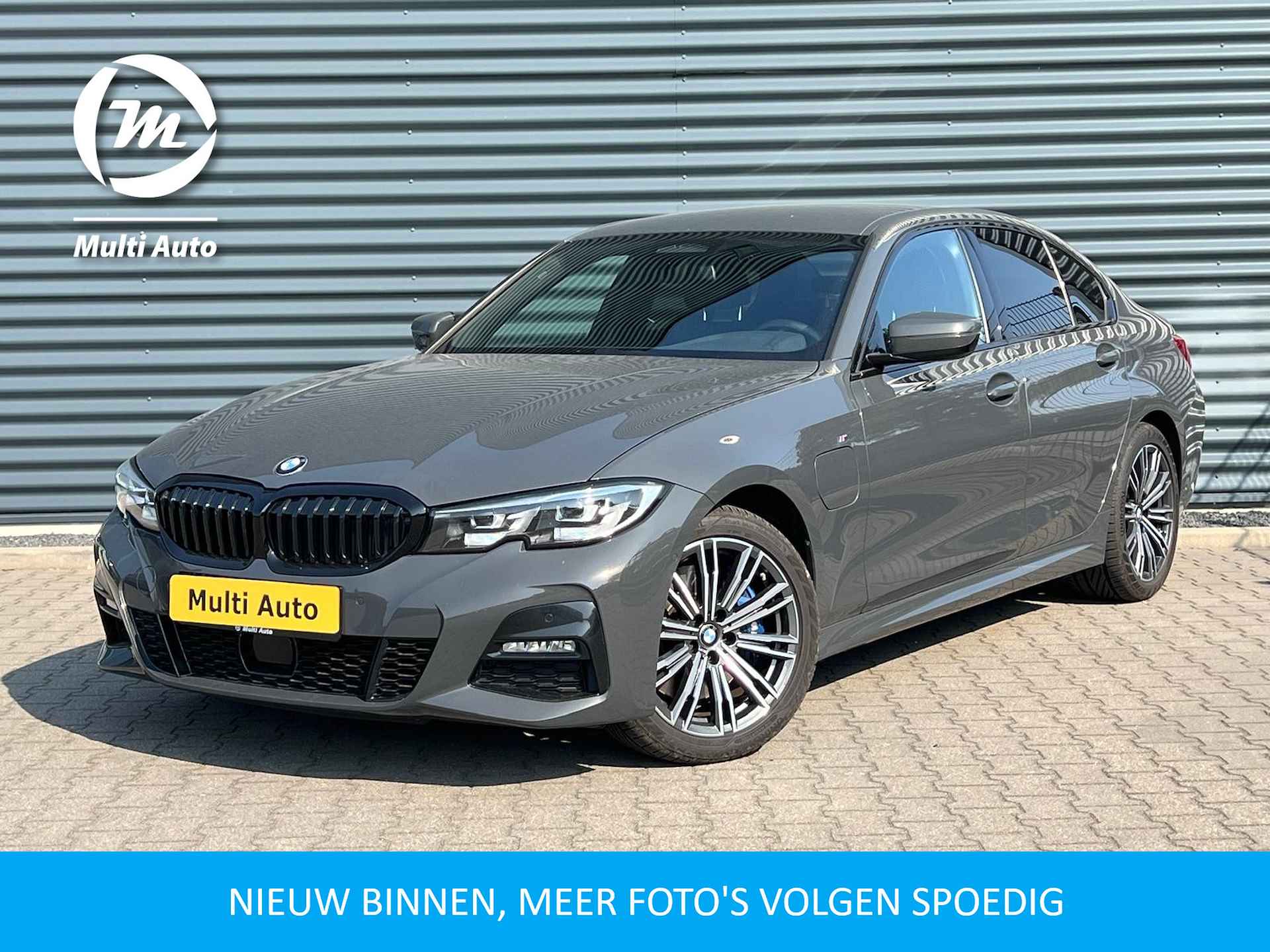 BMW 3-serie 330e M-Sport Plug in Hybrid PHEV | Adaptive Cruise | Camera | Harman/Kardon | Carplay | Dravitgrau Metallic | - 1/16