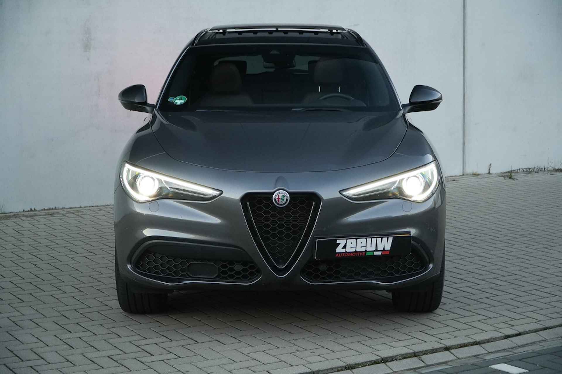 Alfa romeo Stelvio 2.0 Turbo 280 PK AWD B-Tech | Veloce | Pano | Driver | BTW | 20" - 6/29