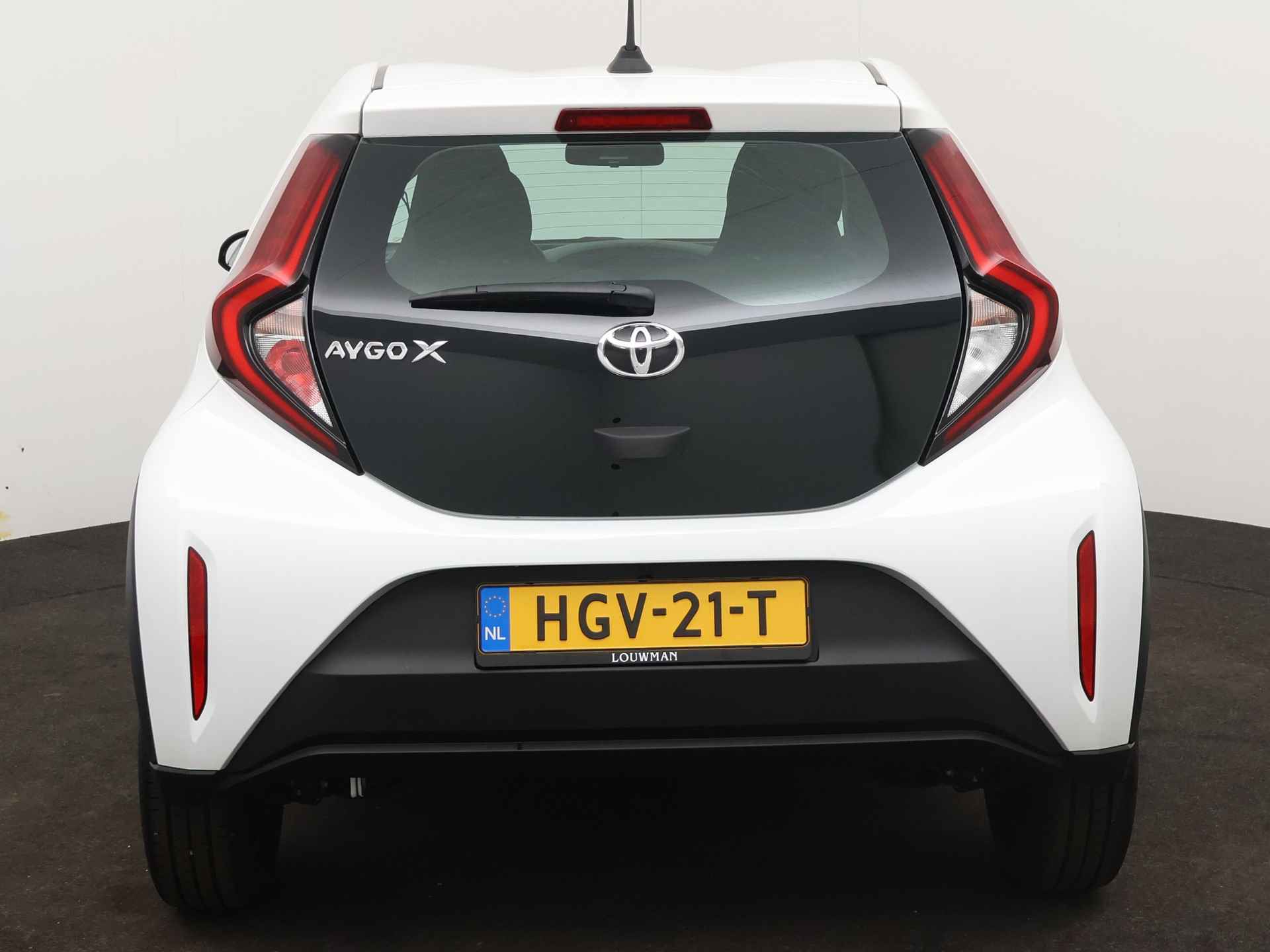 Toyota Aygo X 1.0 VVT-i MT Play Limited | Airco | Stoelverwarming | - 28/40