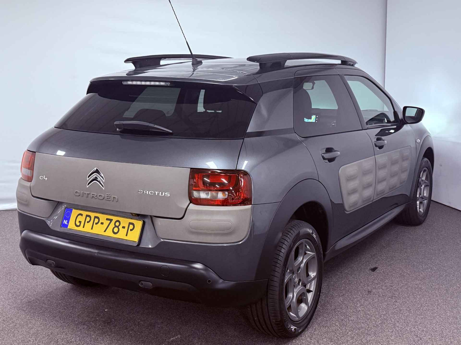 Citroen C4 Cactus 1.2 PureTech Shine AUTOMAAT Navi airco camera parkeersensoren cruise controle panoramadak 1e eigenaar dealer onderhouden - 2/19