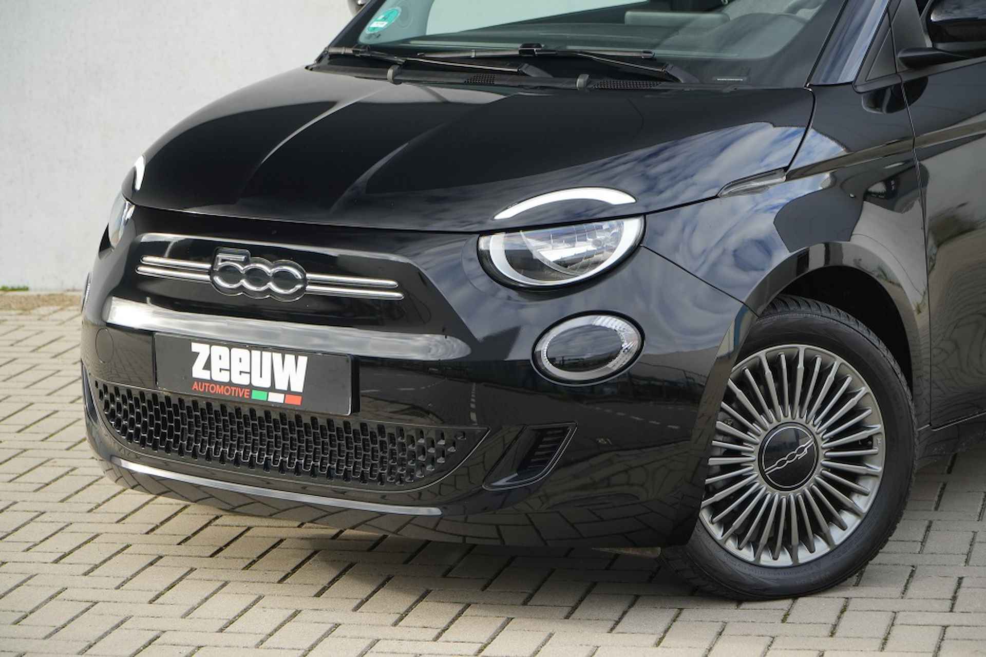 Fiat 500 C Icon 42KWH | Navi | Carplay | Clima | 16" - 2/33