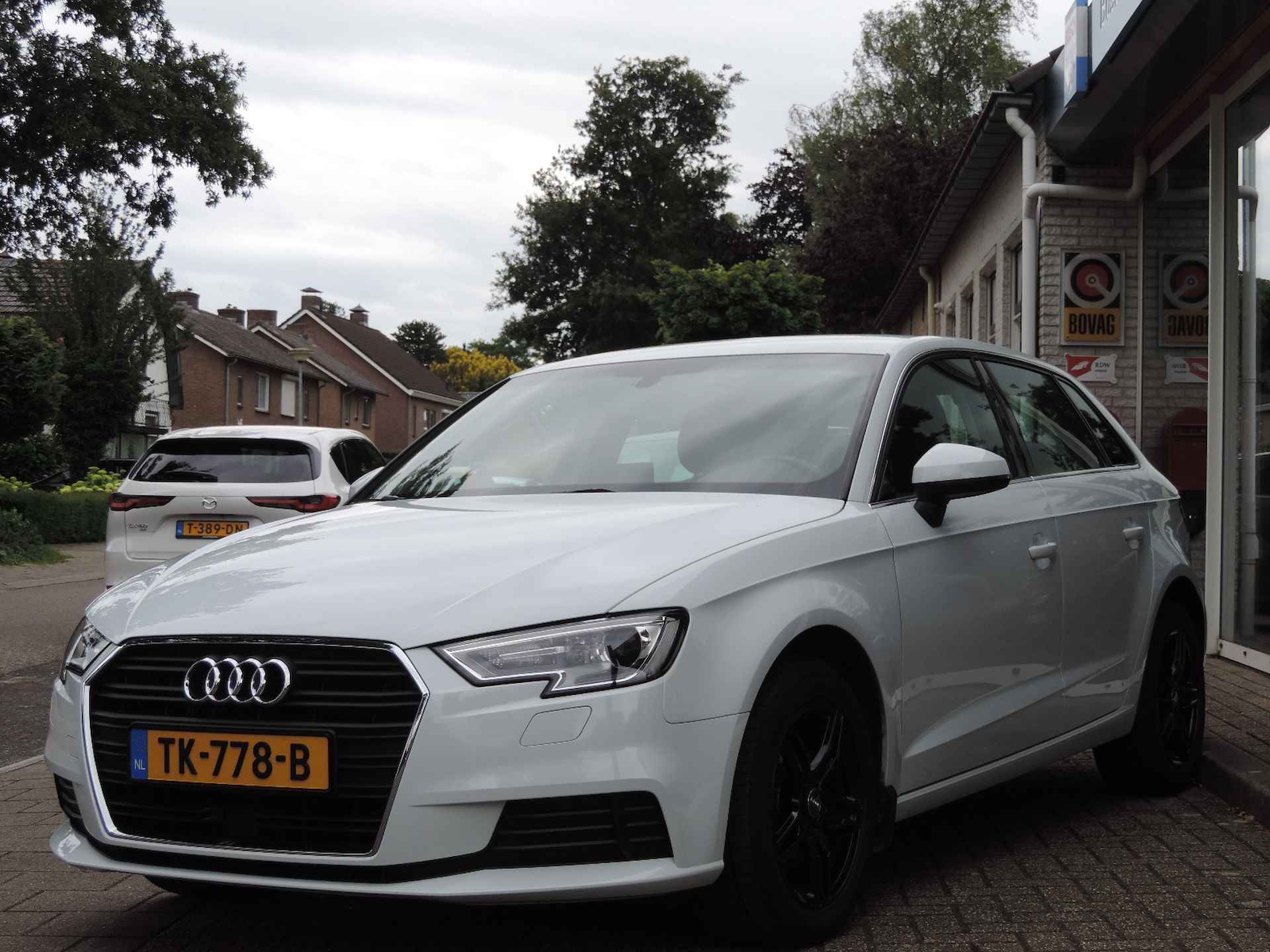 Audi A3 Sportback 1.0 TFSI 85kW 5drs - ACC | Nav | Climat | Audi sound | Stoelverw. | Afn. trekhaak - 5/13