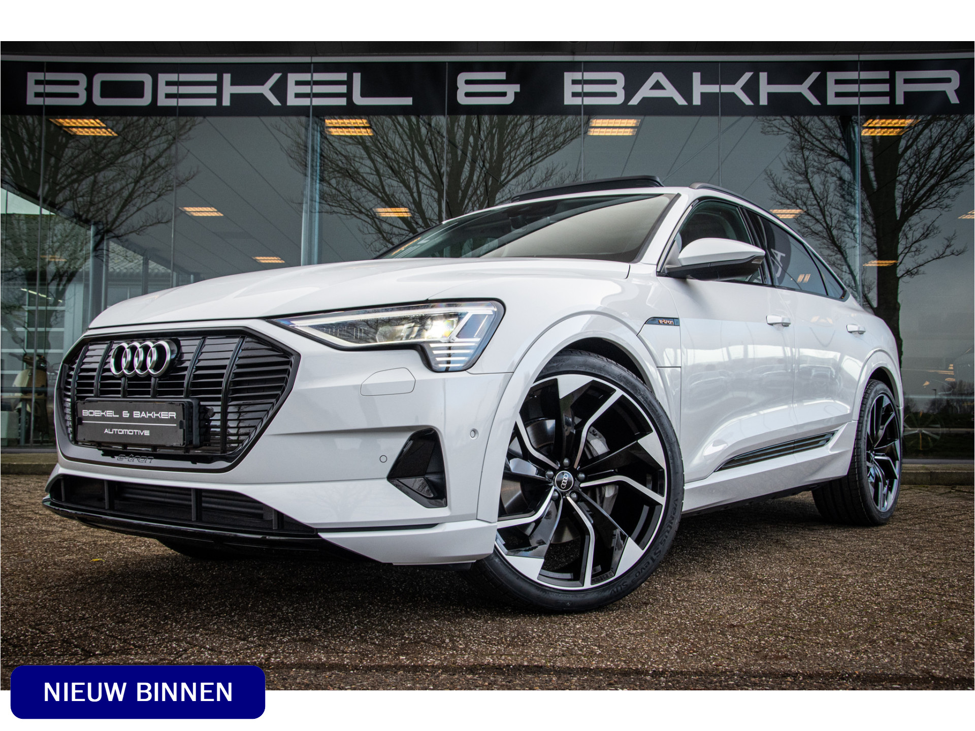 Audi e-tron Sportback 50 quattro - Panodak - Diamond Stitch leder - Black Optic - 23inch Rijbereik tot 351km (WLTP)